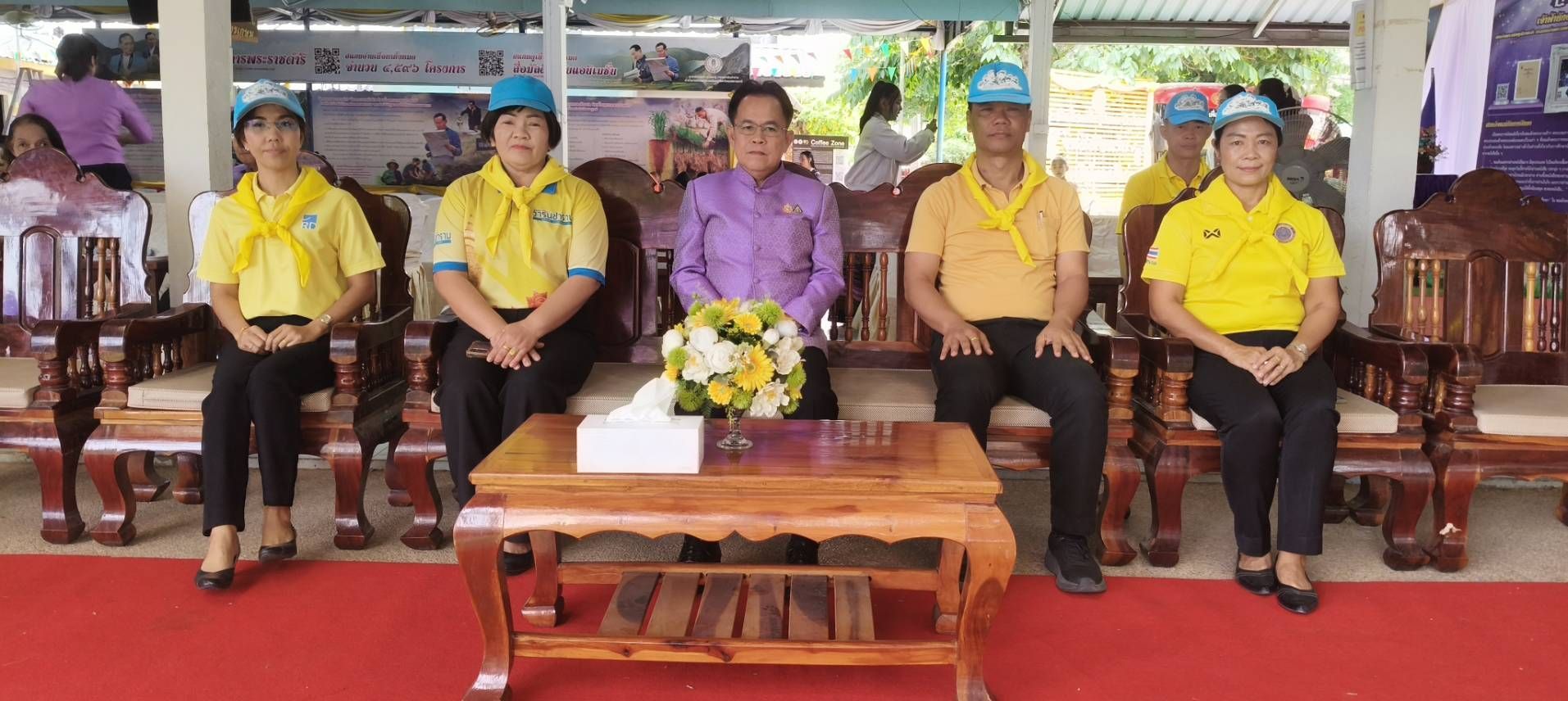 ประมงอำเภอวารินชำราบ ร่วมกิจกรรมจิตอาสาบำเพ็ญสาธารณประโยชน์ เนื่องในวันข้าราชการพลเรือน พ.ศ. 2568