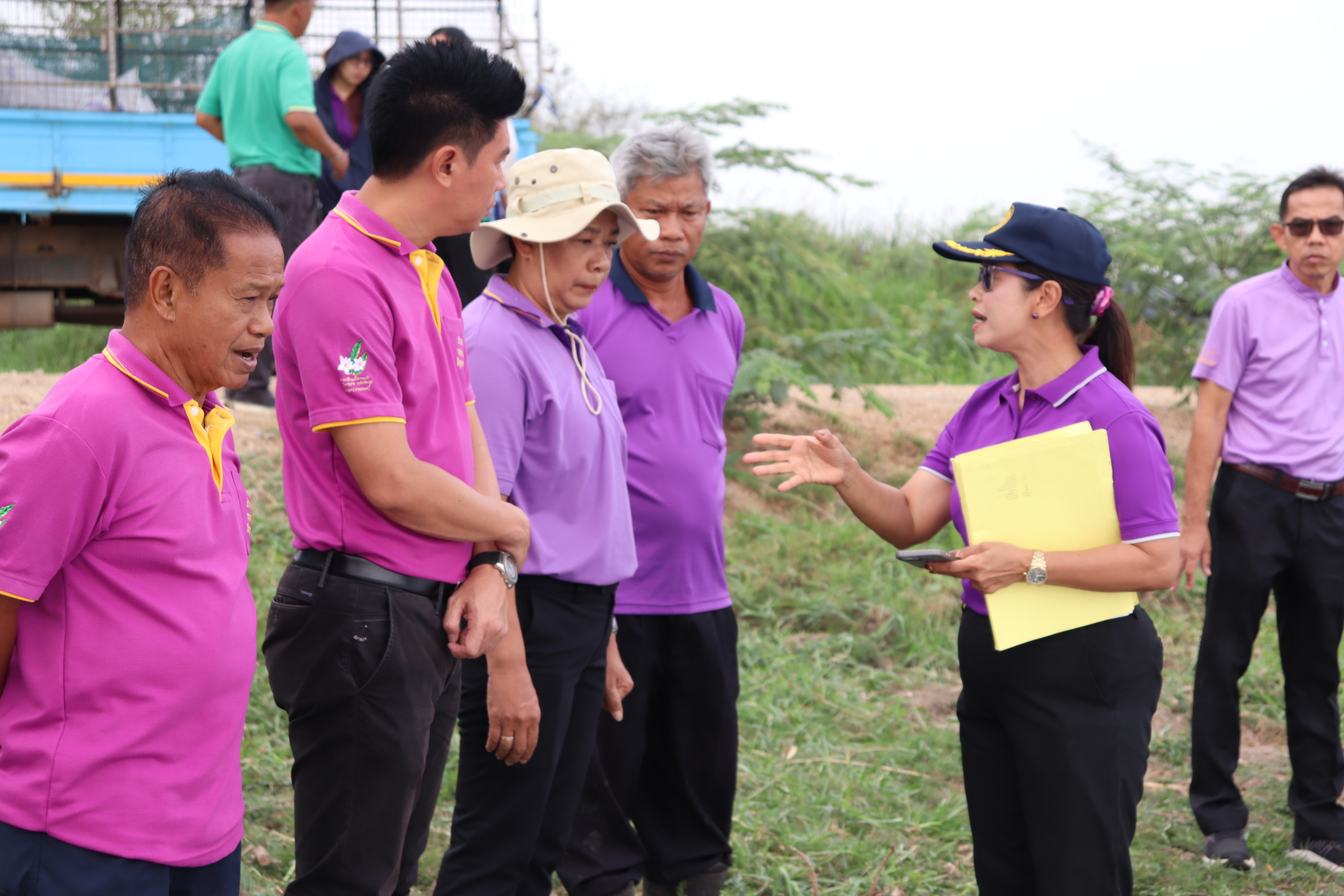 ร่วมปล่อยพันธุ์สัตว์น้ำเศรษฐกิจ 6 ชนิด ณ หนองขโมย และหนองรางยายสา ในพื้นที่อำเภอป่าโมก