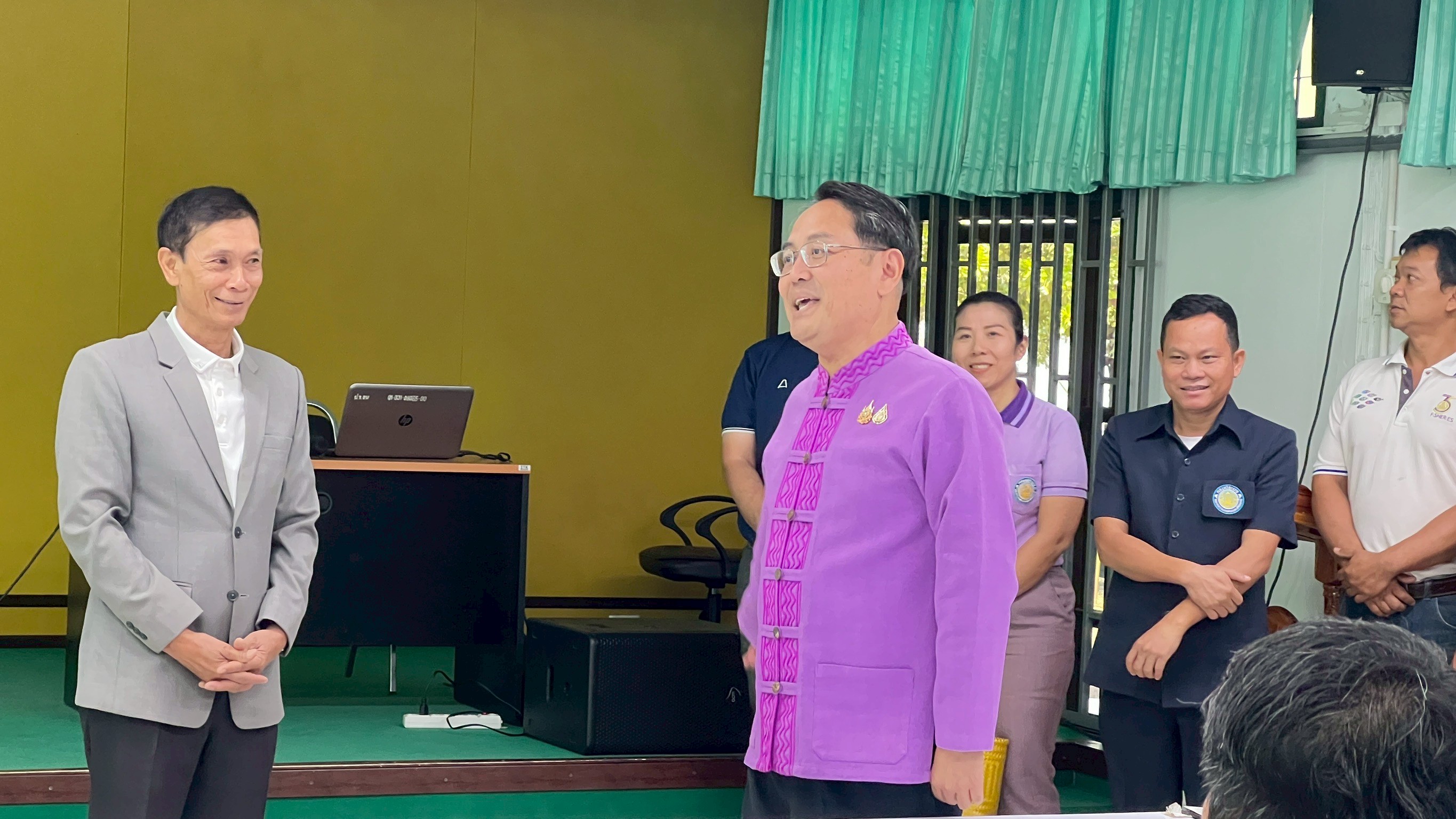 ประมงอุบลฯ จัดอบรมโครงการ โครงการส่งเสริมและพัฒนาศักยภาพการผลิตและแปรรูปสินค้าเกษตรแบบครบวงจร เพื่อยกระดับเกษตรกรและวิสาหกิจชุมชนสู่การเป็นเกษตรอินทรีย์ตามแนวทาง BCG Economy (กิจกรรม : การพัฒนาศักยภาพการผลิตและแปรรูปสัตว์น้ำครบวงจร (การพัฒนาศักยภาพการผลิตปลานิลในกระชังแบบครบวงจร) งบพัฒนาจังหวัดอุบลราชธานี