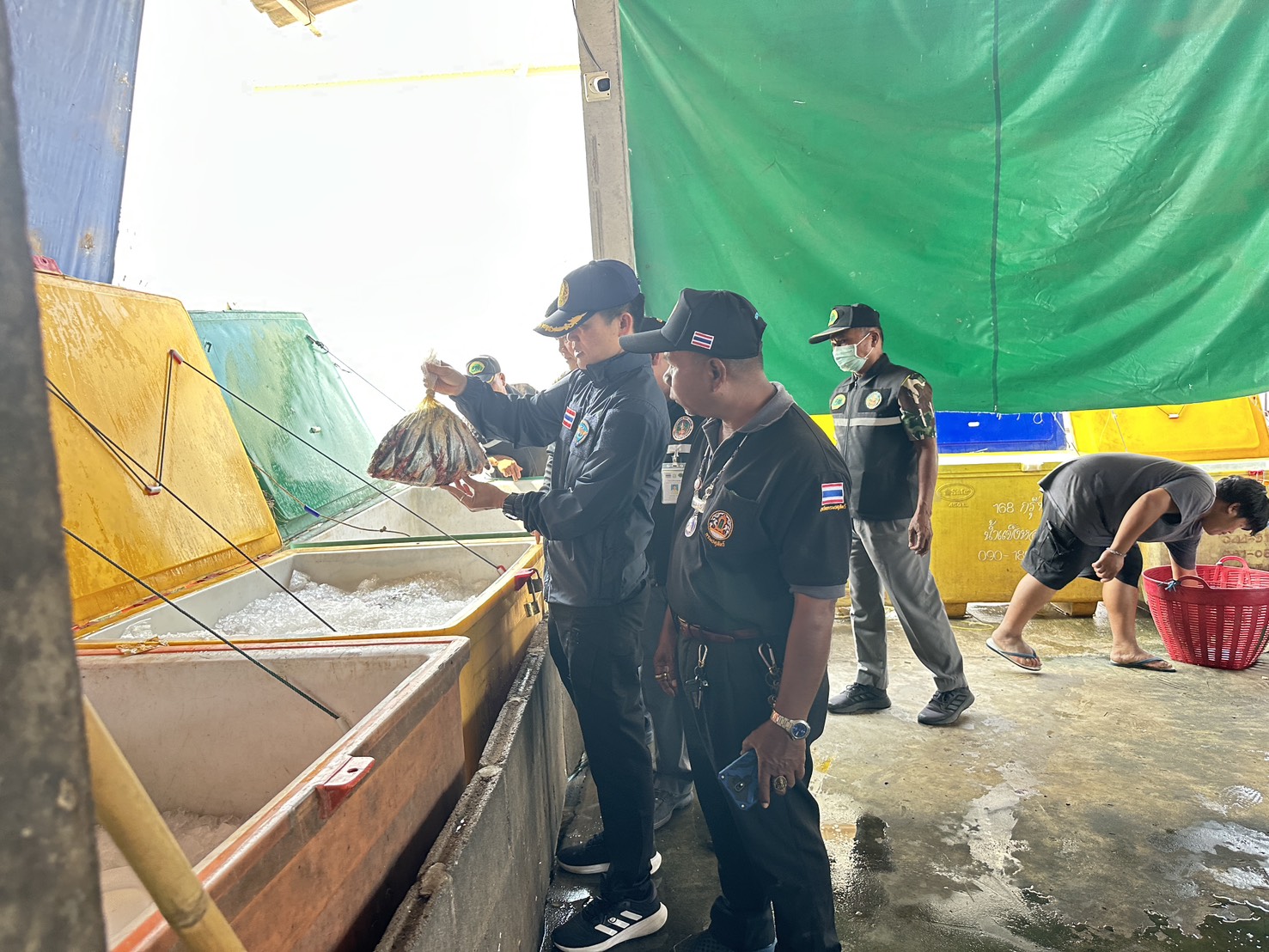 ผลการปฏิบัติงานด่านตรวจประมงสุรินทร์ 