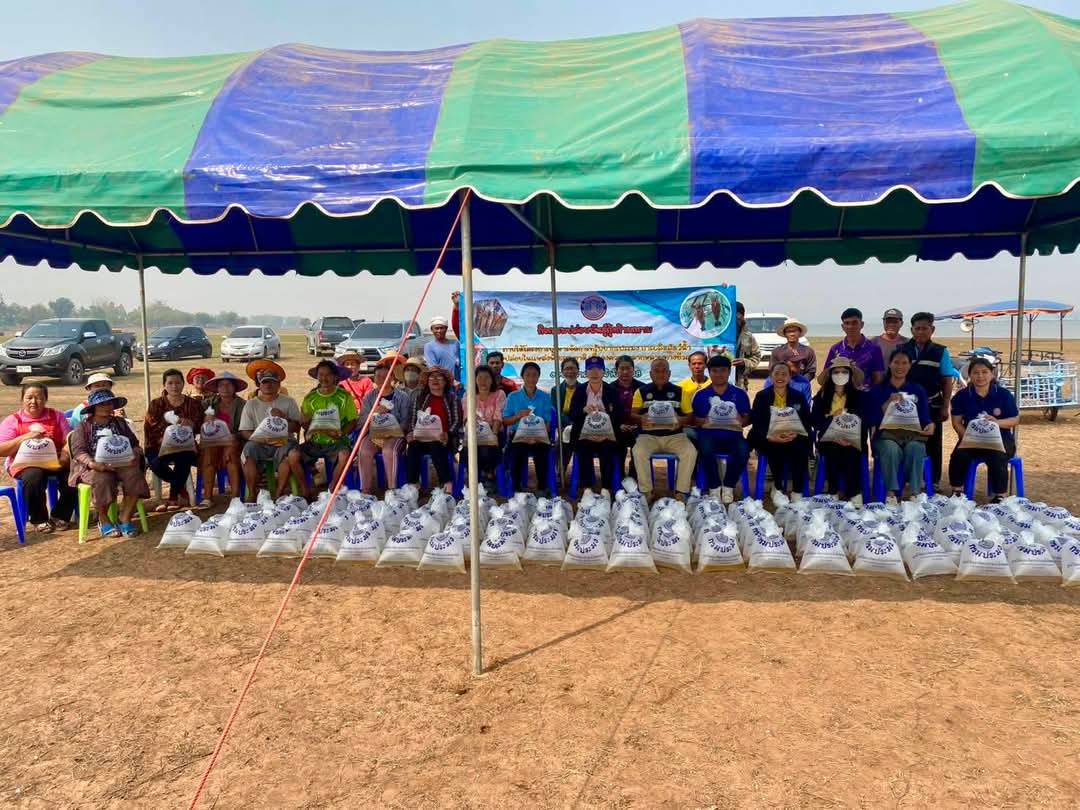 การปล่อยพันธุ์กุ้งกรามกราม ภายใต้โครงการบริหารจัดการทรัพยากรประมง การผลิตสัตว์น้ำ เพื่อปล่อยในแหล่งน้ำธรรมชาติ เพื่อคงความหลากหลายทางชีวภาพ ประจำปีงบประมาณ 2568 ณ บริเวณ บ้านโนนกระเดา ตำบลนาหว้า อำเภอภูเวียง จังหวัดขอนแก่น..คลิก