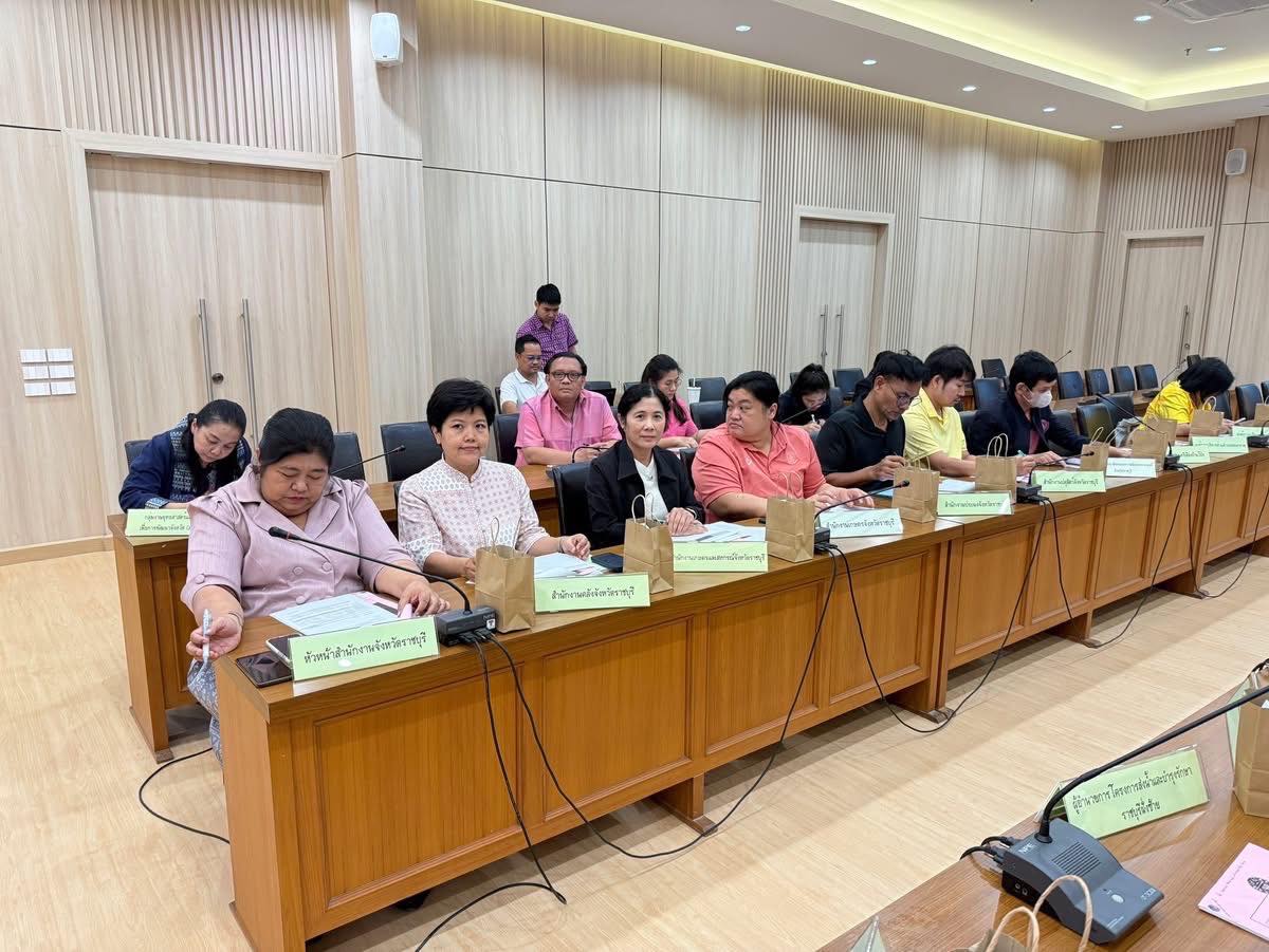 เข้าร่วมการประชุมเร่งรัดการใช้จ่ายงบประมาณ โครงการตามแผนปฏิบัติราชการประจำปีงบประมาณ พ.ศ 2568 งบพัฒนาจังหวัดราชบุรี 