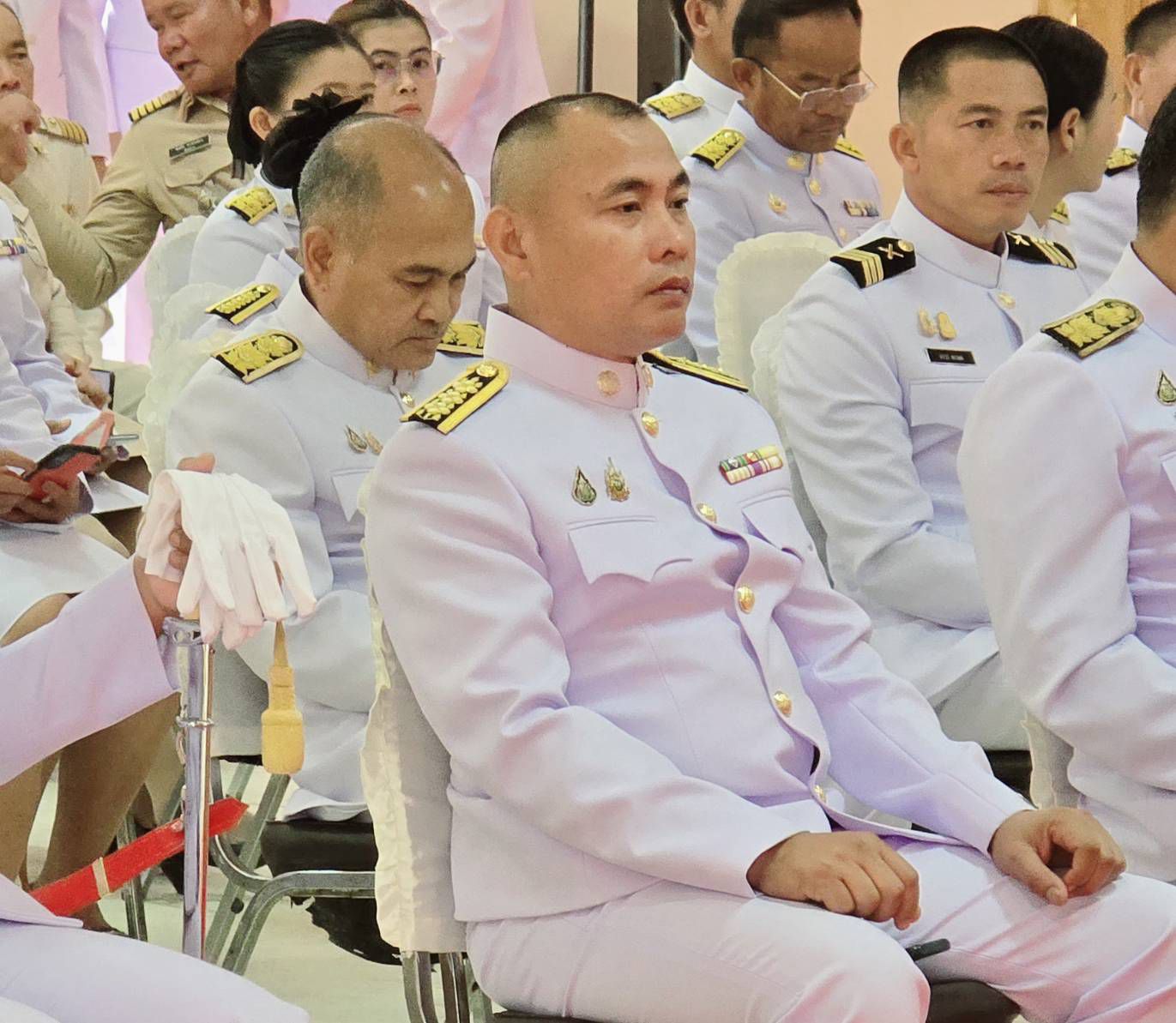หน่วยป้องกันและปราบปรามประมงน้ำจืดเขื่อนปากมูล (อุบลราชธานี) ร่วมพิธีราชสักการะเนื่องในวัน 