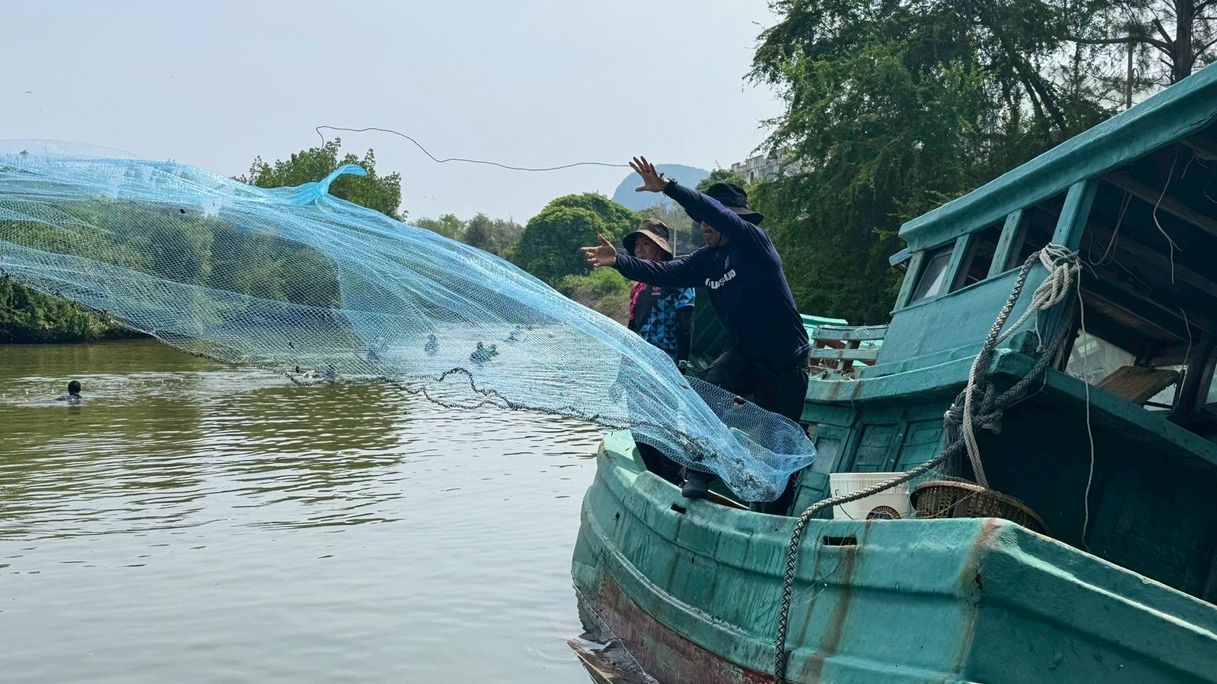 ร่วมบูรณาการแก้ไขปัญหาการแพร่ระบาดของปลาหมอคางดำ