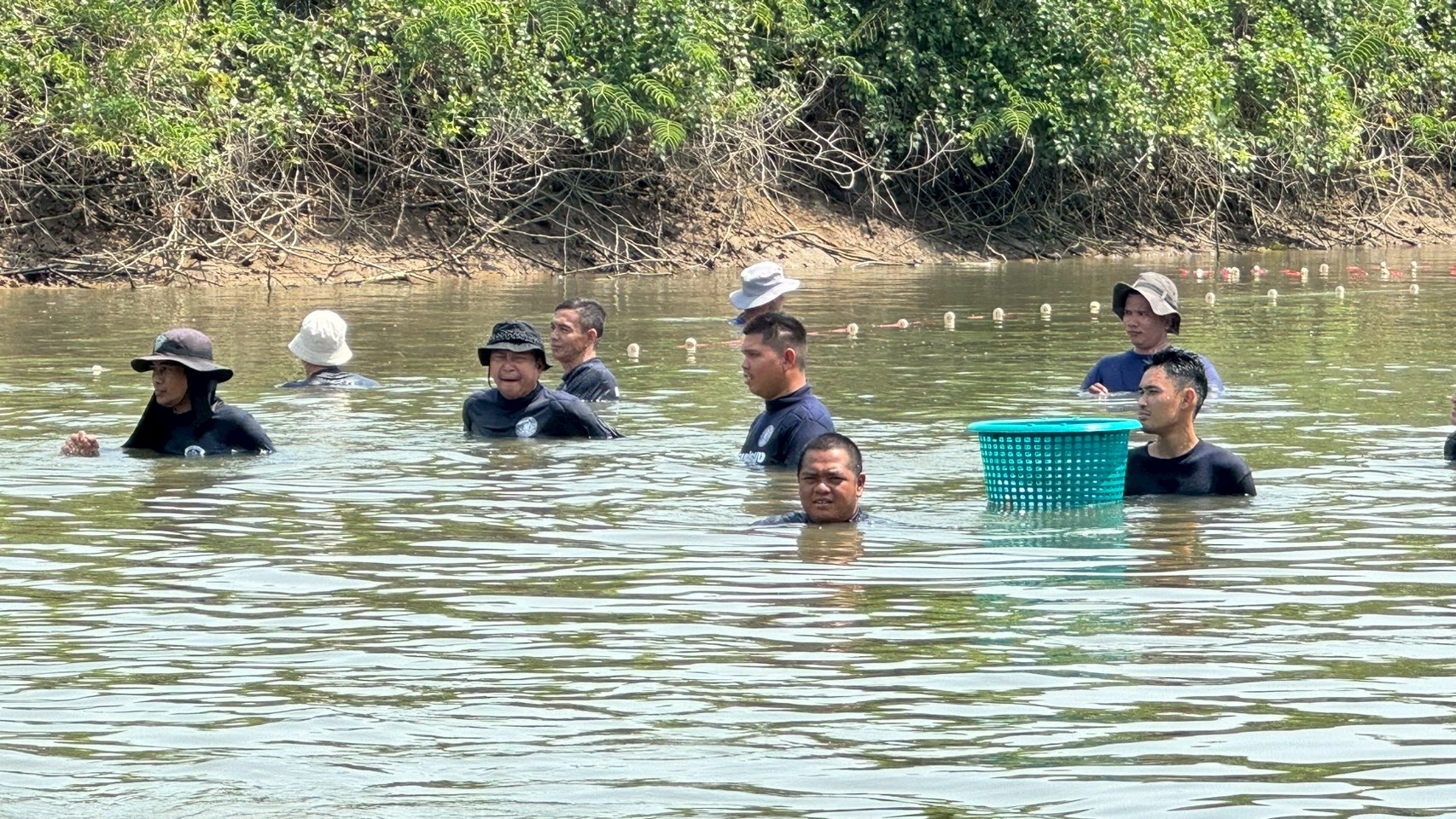 ร่วมบูรณาการแก้ไขปัญหาการแพร่ระบาดของปลาหมอคางดำ