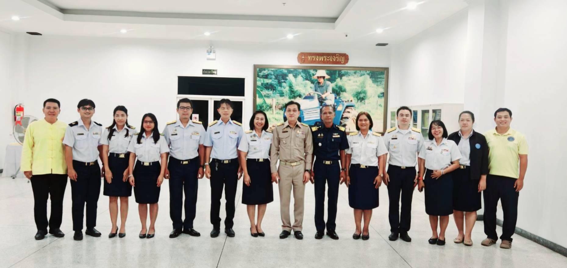 ประชุม FC : นายกิจภัณฑ์  คงวัฒนา หัวหน้าหน่วยป้องกันและปราบปรามประมงน้ำจืดเขื่อนขุนด่านปราการชล (นครนายก) เข้าร่วมประชุมคณะกรรมการขับเคลื่อนนโยบายกรมประมง แบบเบ็ดเสร็จด้านการประมง (Fisheries Co-Ordinator : FC) ครั้งที่ ๔/๒๕๖๘ ประจำเดือนเมษายน ๒๕๖๘ และรายงานสรุปผลการปฏิบัติงาน ประจำเดือนเมษายน ๒๕๖๘
