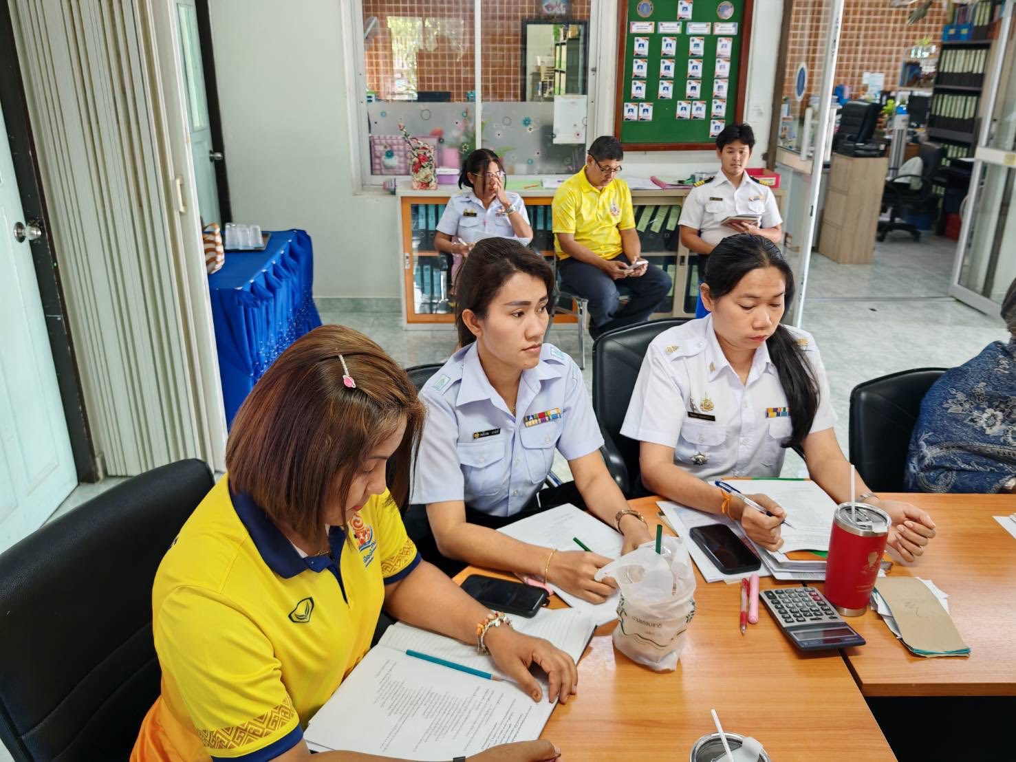 จัดประชุมคณะกรรมการขับเคลื่อนนโยบายของกรมประมง (FC) ครั้งที่ 4/2568 และประชุมประจำเดือนเมษายน ของข้าราชการ ลูกจ้างประจำ และพนักงานราชการ ครั้งที่ 4/2568..คลิก