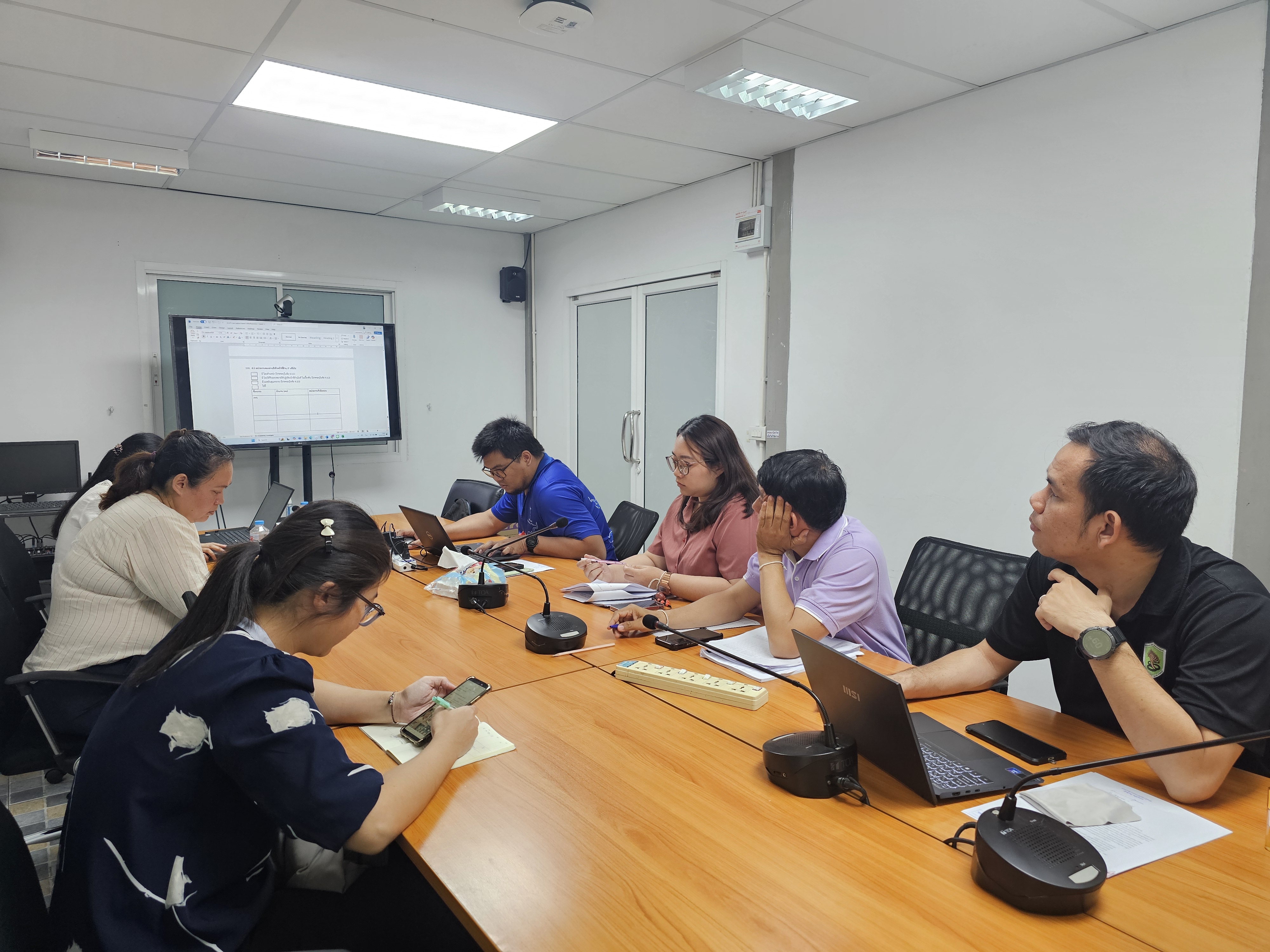 ประชุมจัดทำข้อมูลเพื่อตอบแบบสํารวจความต้องการและความคิดเห็นของหน่วยงานระดับกอง ครั้งที่ 2