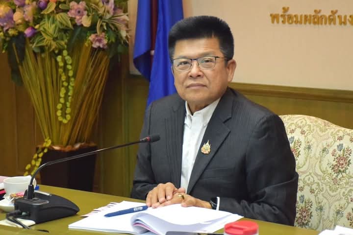 กรมประมงเชิดชูเกษตรกรและสถาบันเกษตรกรดีเด่น  เตรียมรับพระราชทานโล่รางวัลในงานพืชมงคลปี 2568..คลิก