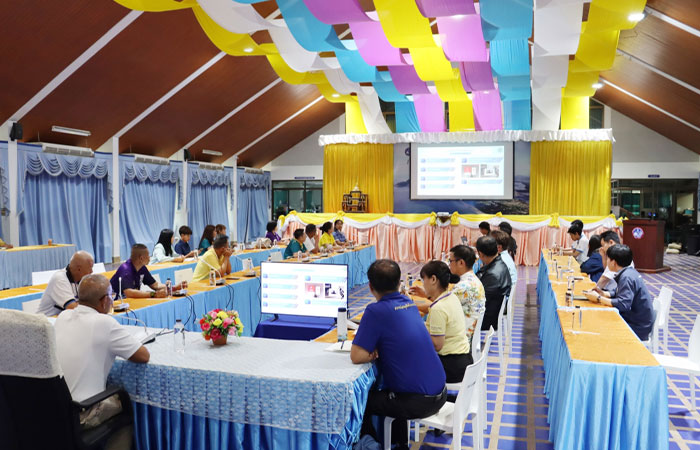 ประชุมติดตามความก้าวหน้าการดำเนินงานโครงการก่อสร้างอาคารเอนกประสงค์ประสานงานโครงการอันเนื่องมาจากพระราชดำริ..คลิก