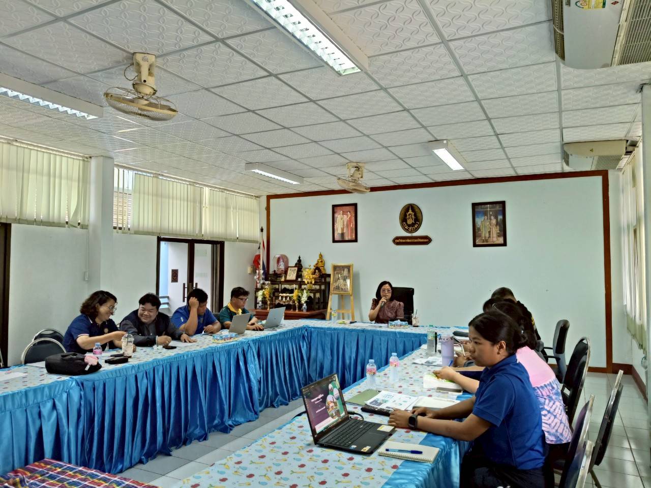 ร่วมประชุมการจัดทำเป้าหมายและติดตามเร่งรัดผลสัมฤทธิ์ของงานที่สำคัญ (Objectives and Keys Results:OKRs) กลุ่มที่ 5 ณ ศูนย์วิจัยและพัฒนาประมงน้ำจืดสกลนคร