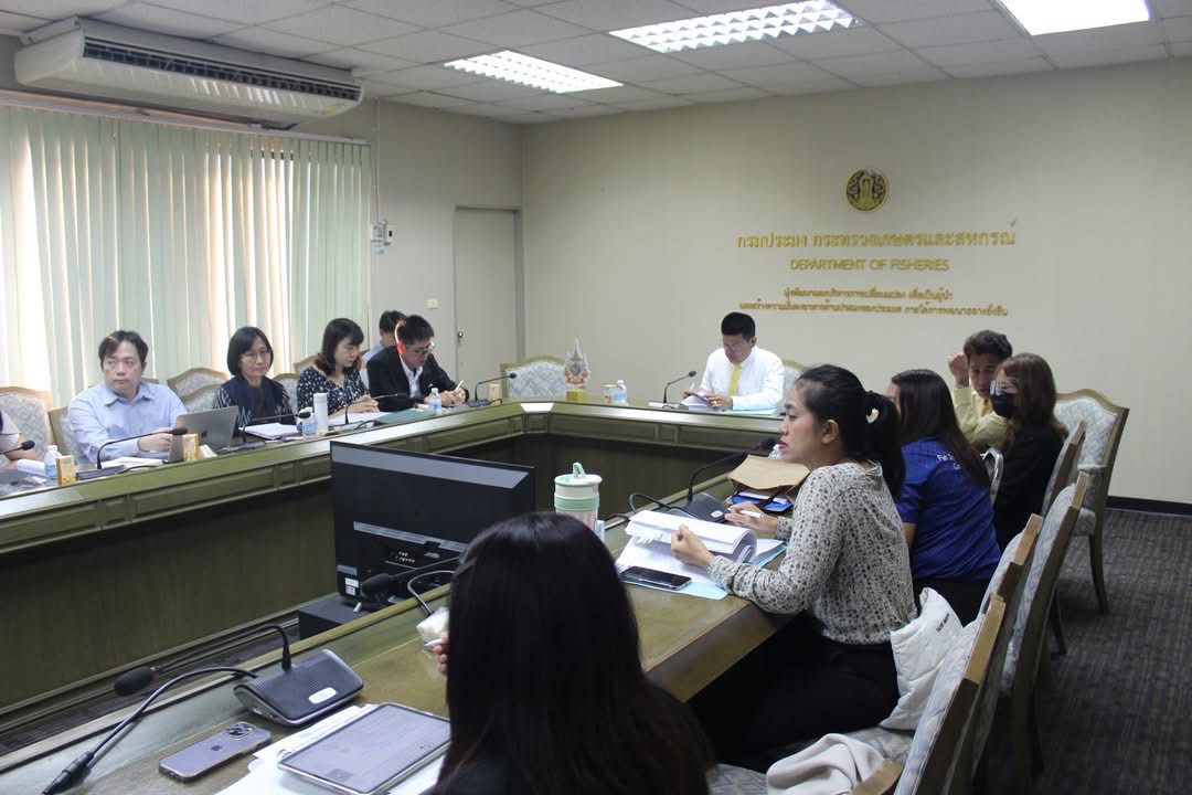 ประชุมรายงานผลการดำเนินงานของคณะกรรมการพิจารณาทบทวนระเบียบ และกฎหมายที่เป็นอุปสรรคของภาคการเกษตร..คลิก