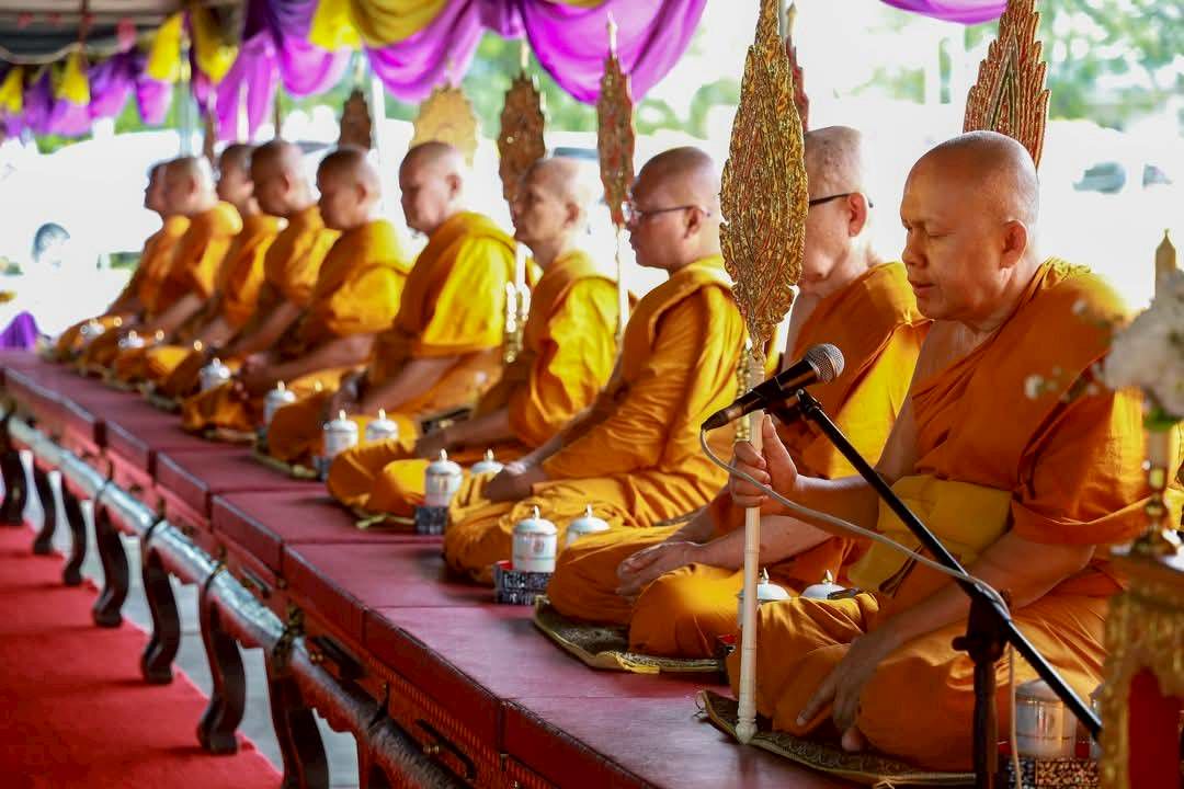 ประมงอำเภอพยุหะคีรี ร่วมพิธีปลูก 