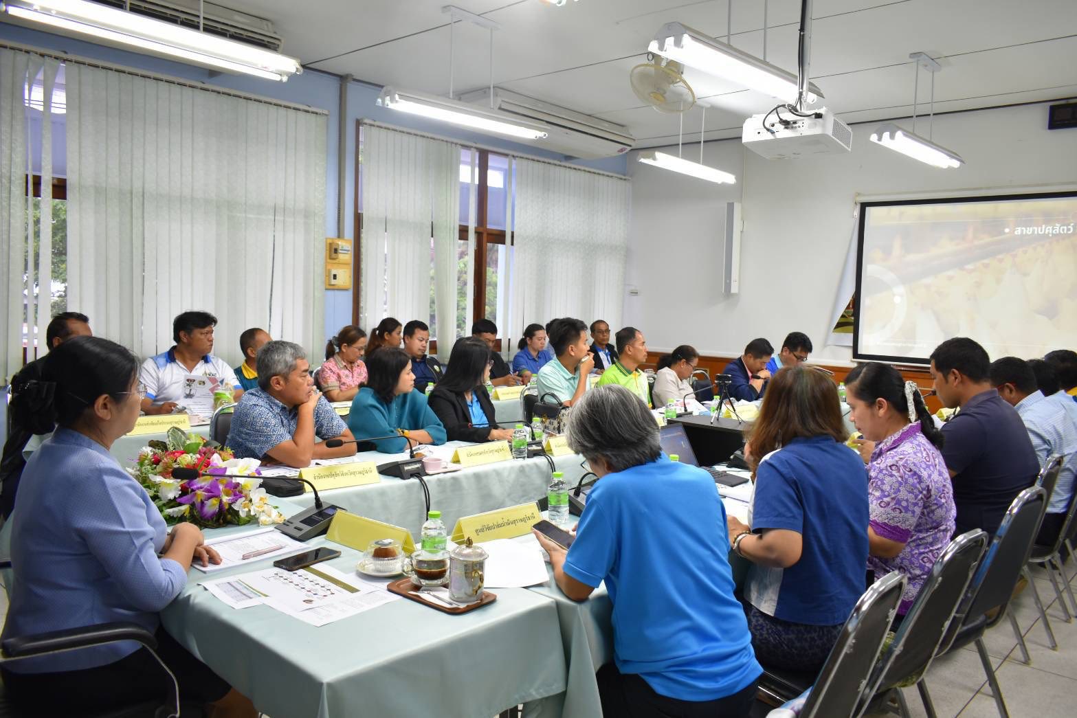 ศูนย์ป้องกันและปราบปรามประมงน้ำจืดสุราษฎร์ธานีเข้าร่วมประชุมคณะกรรมการขับเคลื่อนงานด้านเกษตรจังหวัดสุราษฎร์ธานี ครั้งที่ 3 / 2568..คลิก