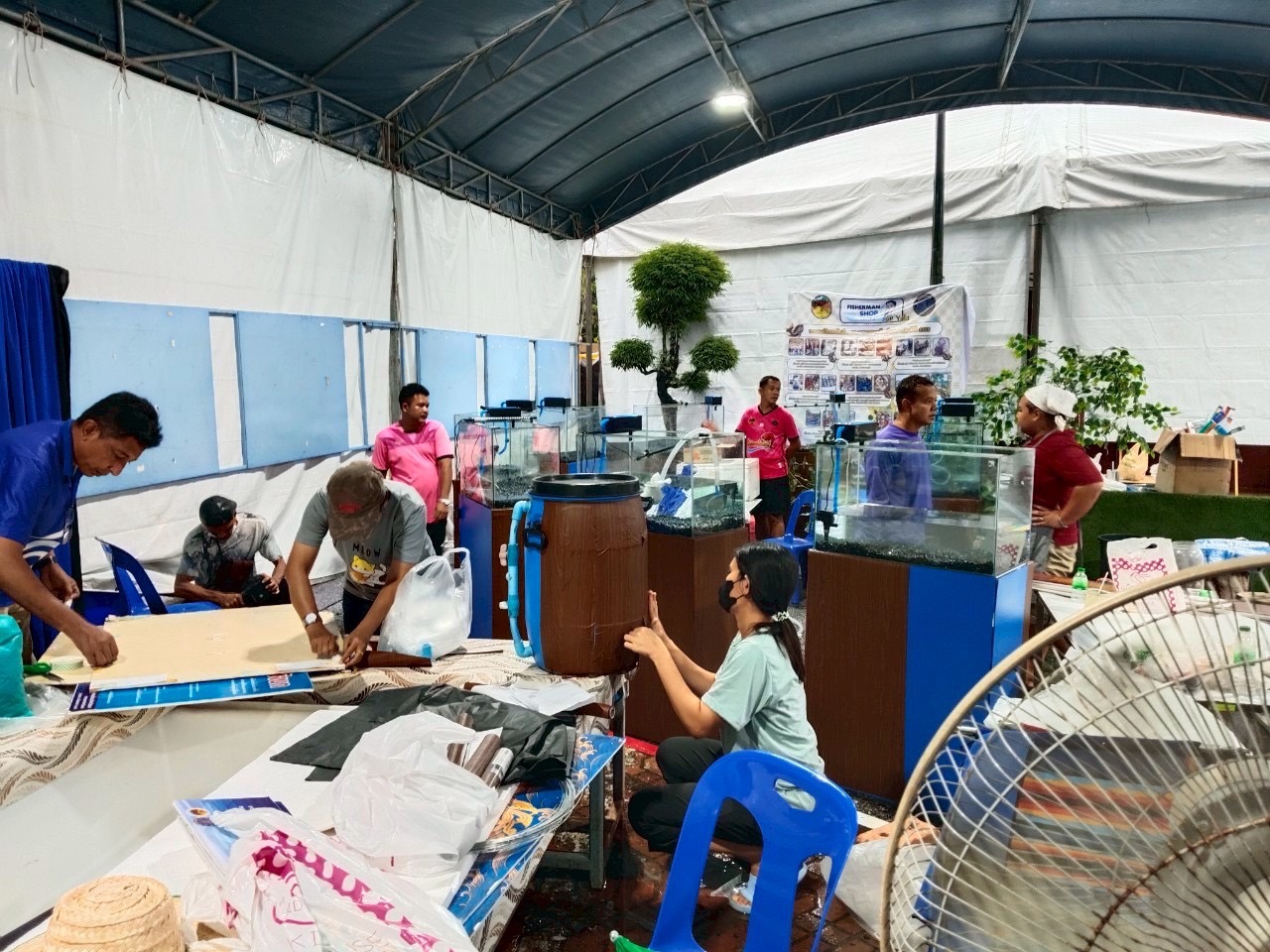 ร่วมจัดเตรียมนิทรรศการปลาสวยงาม ประจำปี 2568