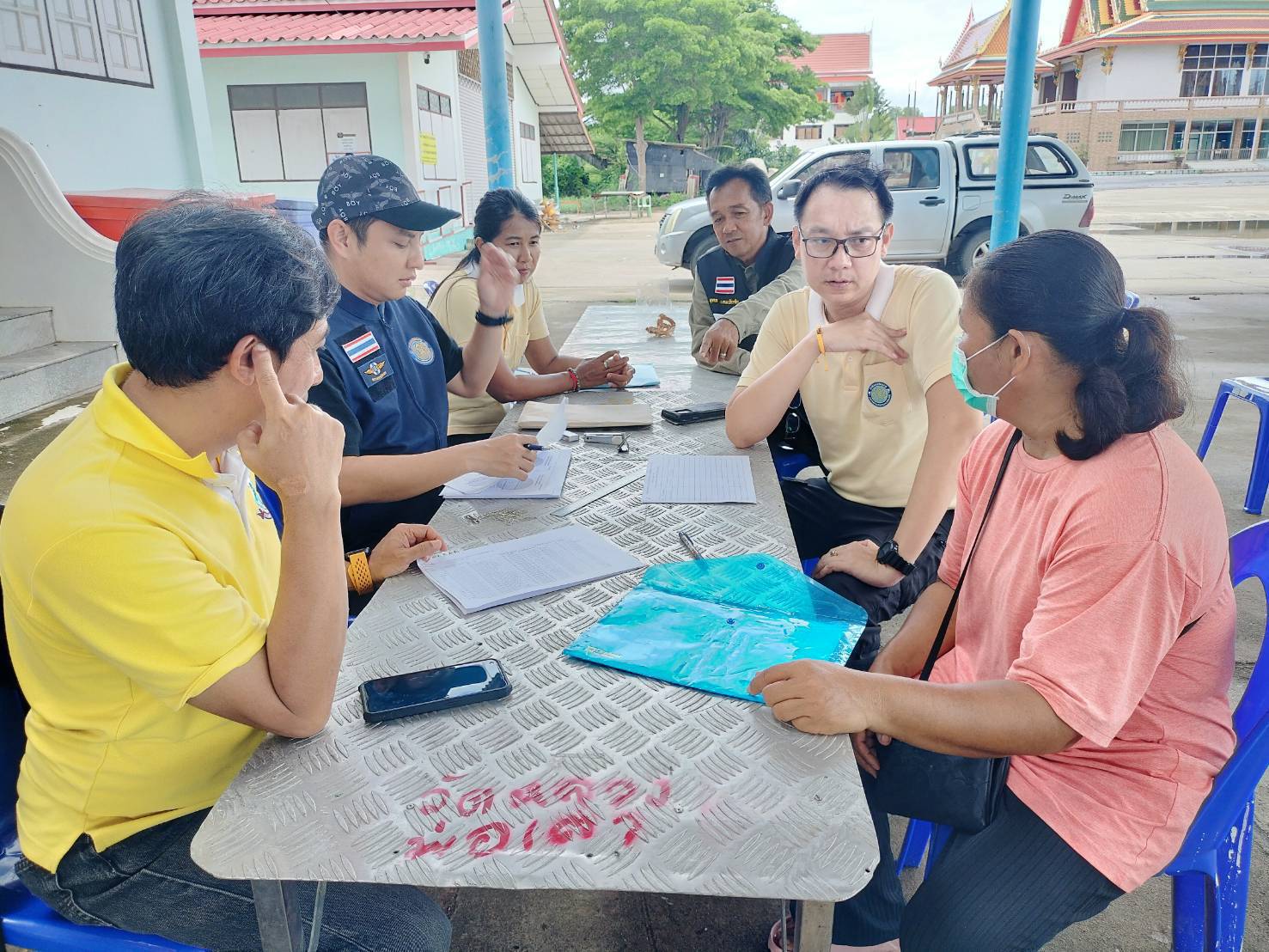 สำนักงานประมงพื้นที่กรุงเทพมหานคร ลงพื้นที่รับคำขอใบอนุญาตให้ทำการเพาะเลี้ยงสัตว์น้ำในที่จับสัตว์น้ำซึ่งเป็นสาธารณสมบัติของแผ่นดิน (แปลงเพาะเลี้ยงหอย)ประจำปี 2568