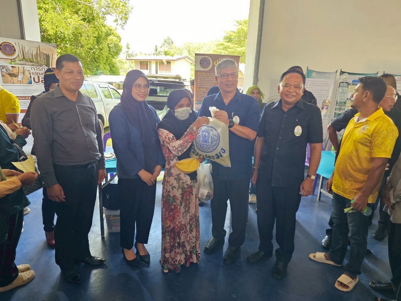 งานคลินิกเกษตรเคลื่อนที่ในพระราชานุเคราะห์ สมเด็จพระบรมโอรสาธิราชฯสยามมกุฎราชกุมาร ไตรมาสที่ 3