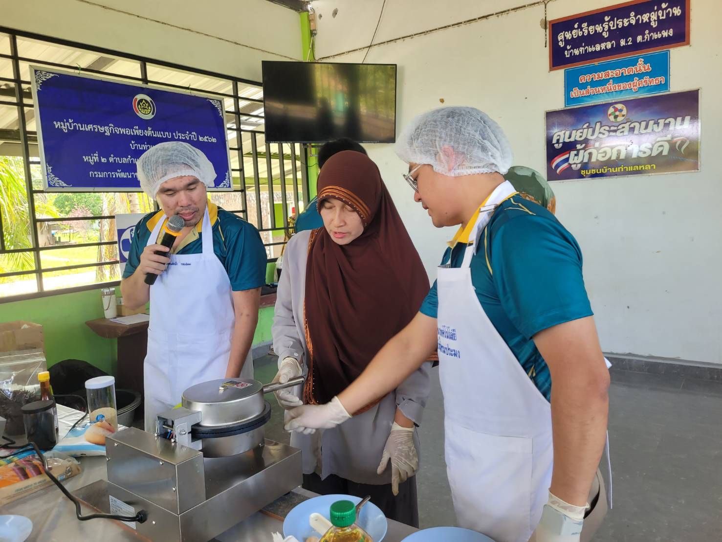 “กุ้งเคยเซมเบ้” สตูลฮือฮา! เกษตรกรยุคใหม่พลิกโฉม “ของดีบ้านเรา” สู่ของฝากสุดหรู ตอบโจทย์คนรุ่นใหม่