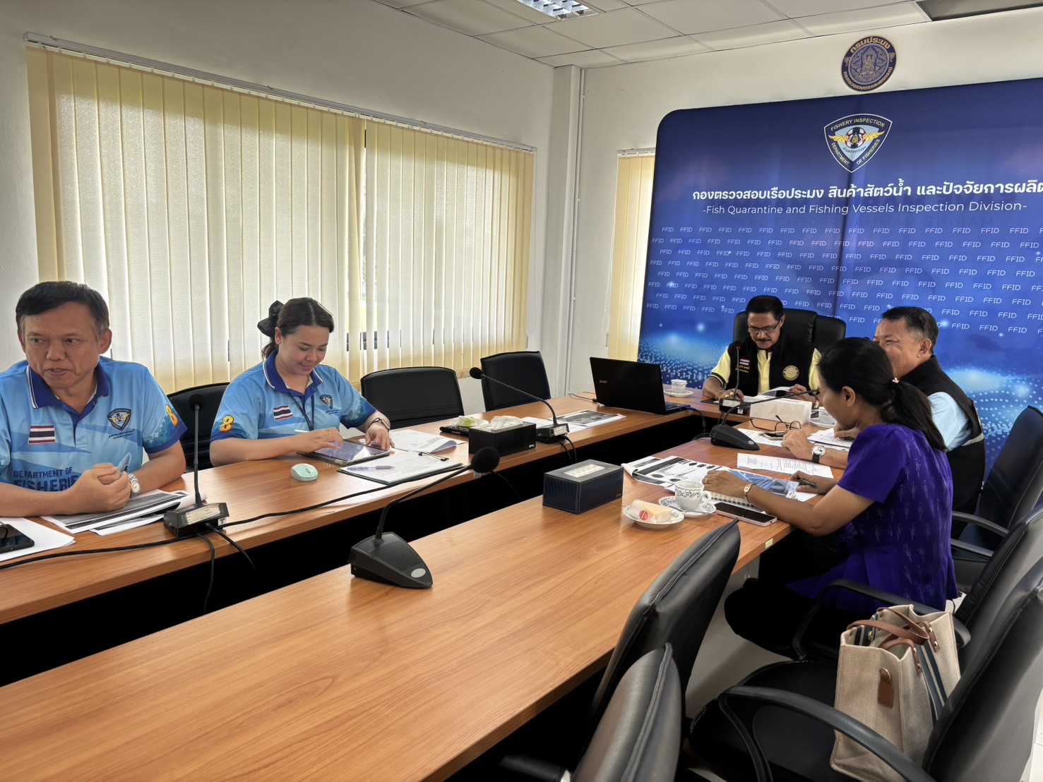 นายจรูญศักดิ์ เพชรศรี หัวหน้าผู้ตรวจราชการกรม ได้ประชุมคณะทำงานเฉพาะกิจป้องกันปราบปรามการลักลอบสัตว์นำเข้ามาในราชอาณาจักรตามเขต 5 จังหวัดชายแดนภาคใต้