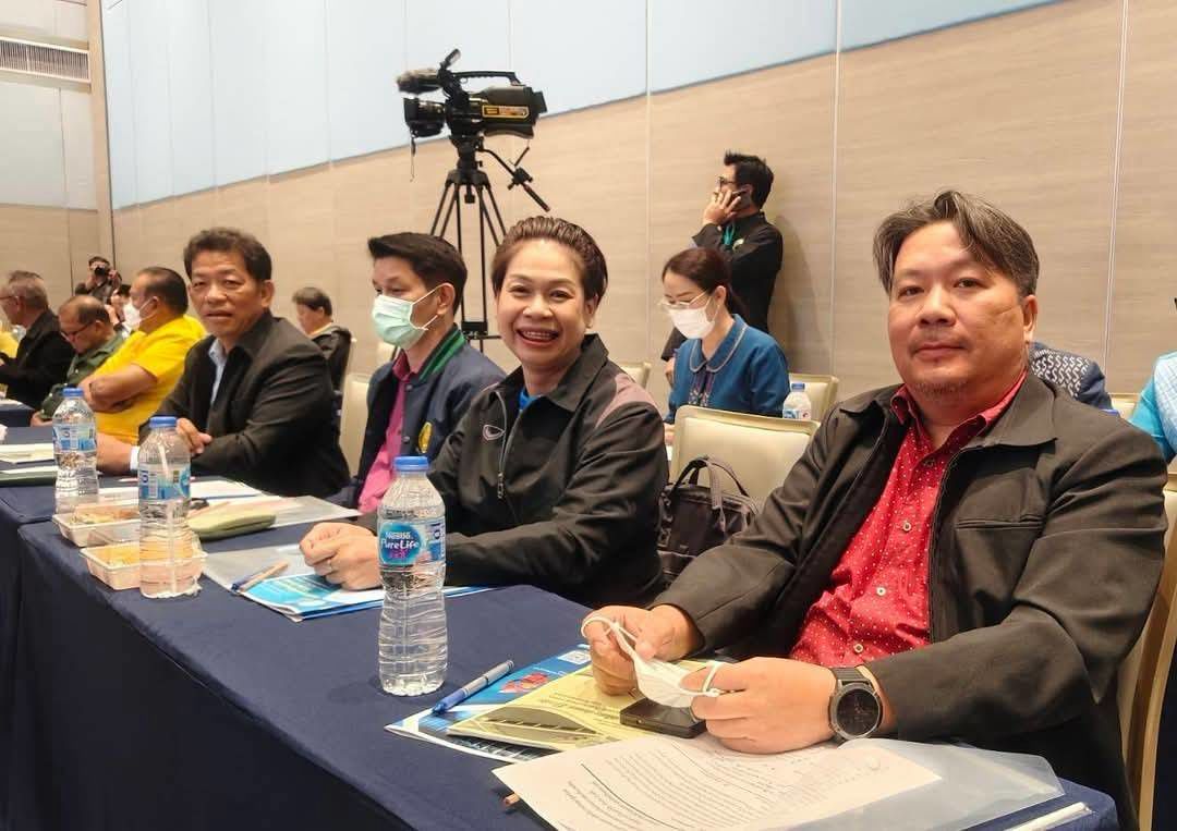 ประชุมปฐมนิเทศโครงการศึกษาความเหมาะสมและประเมินผลกระทบสิ่งแวดล้อม ประตูระบายน้ำในแม่น้ำปิง จำนวน 3 แห่ง จังหวัดตาก จังหวัดกำแพงเพชร และจังหวัดนครสวรรค์