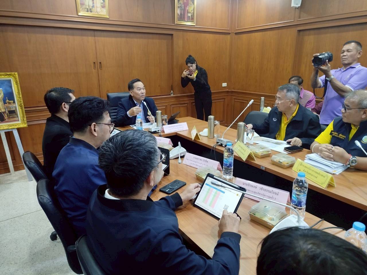 การประชุมติดตามมาตรการรับมือฤดูฝน ปี 2568 พื้นที่ลุ่มแม่น้ำเจ้าพระยาตอนบน พื้นที่จังหวัดนครสวรรค์