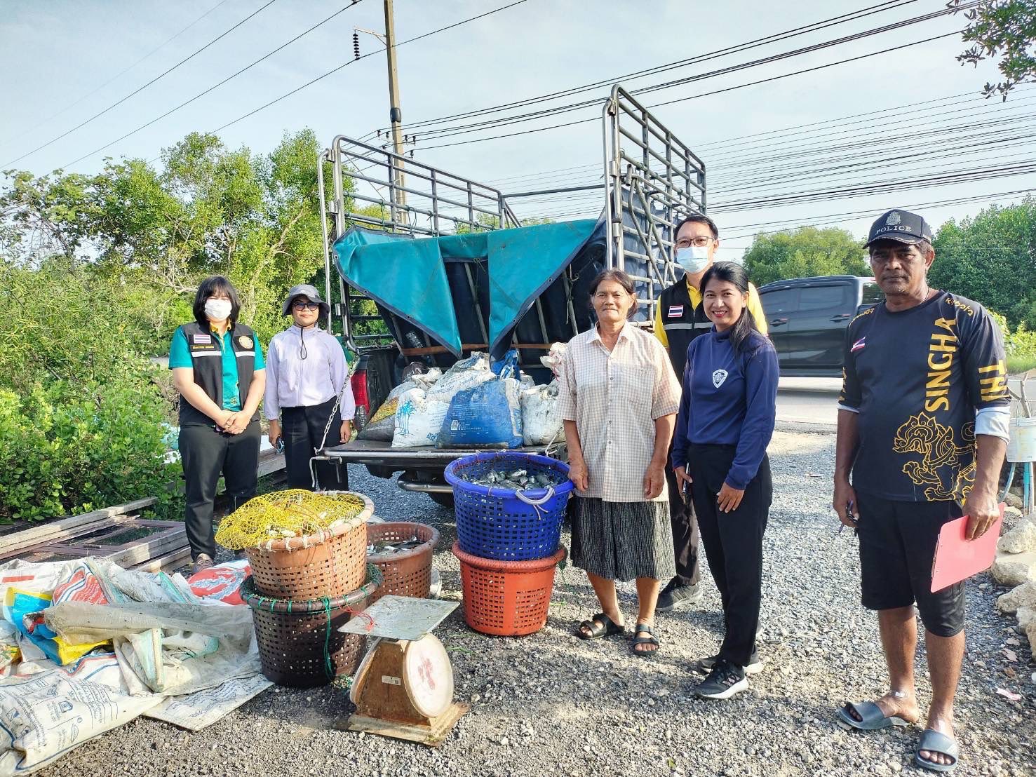 สำนักงานประมงพื้นที่กรุงเทพมหานคร ลงพื้นที่รับซื้อปลาหมอคางดำ ตามโครงการควบคุมและกำจัดประชากรปลาหมอคางดำ ปีงบประมาณ 2568