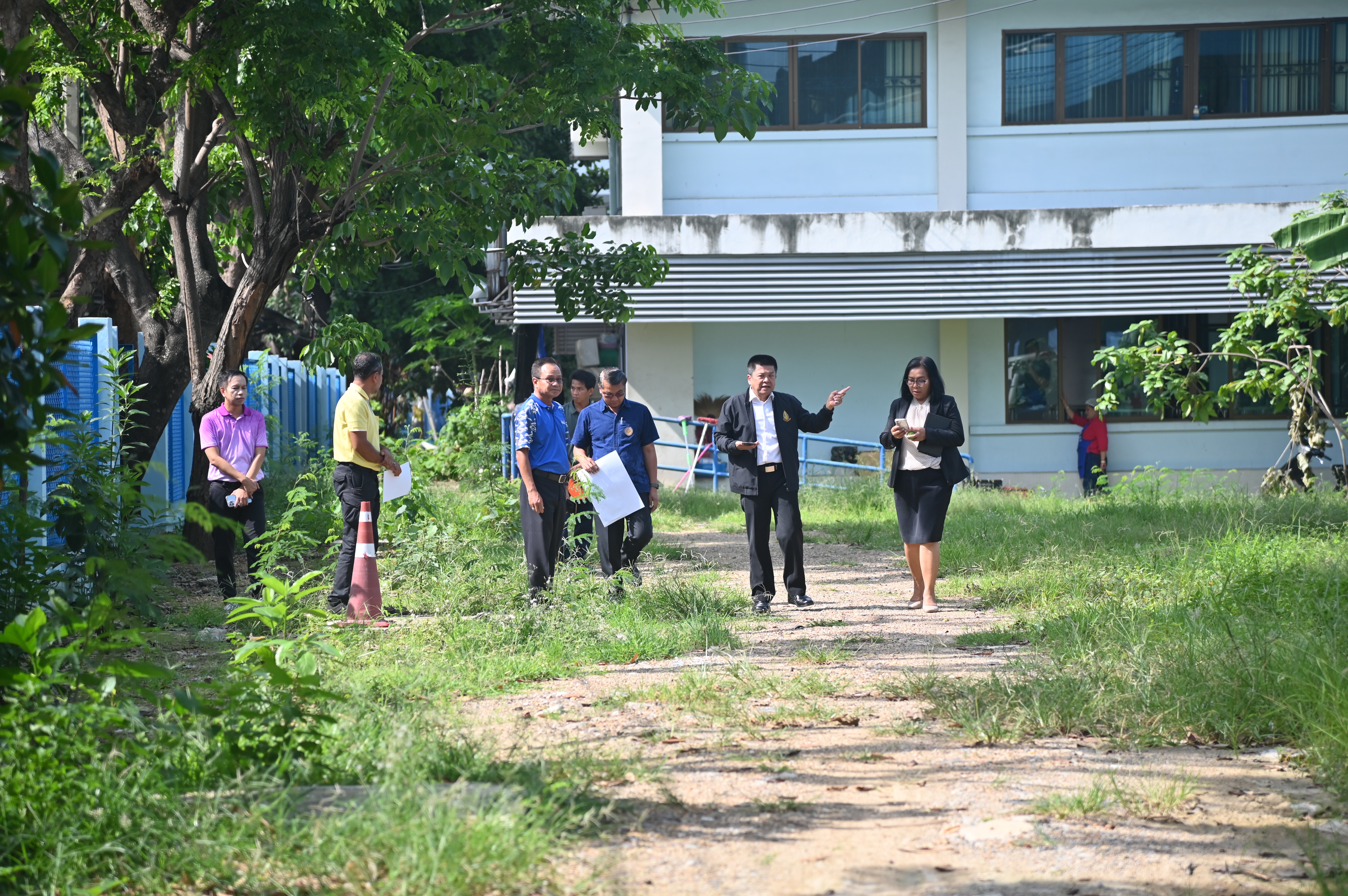 อธิบดีกรมประมง ตรวจสอบพื้นที่เพื่อพัฒนาและปรับปรุงภูมิทัศน์กรมประมง