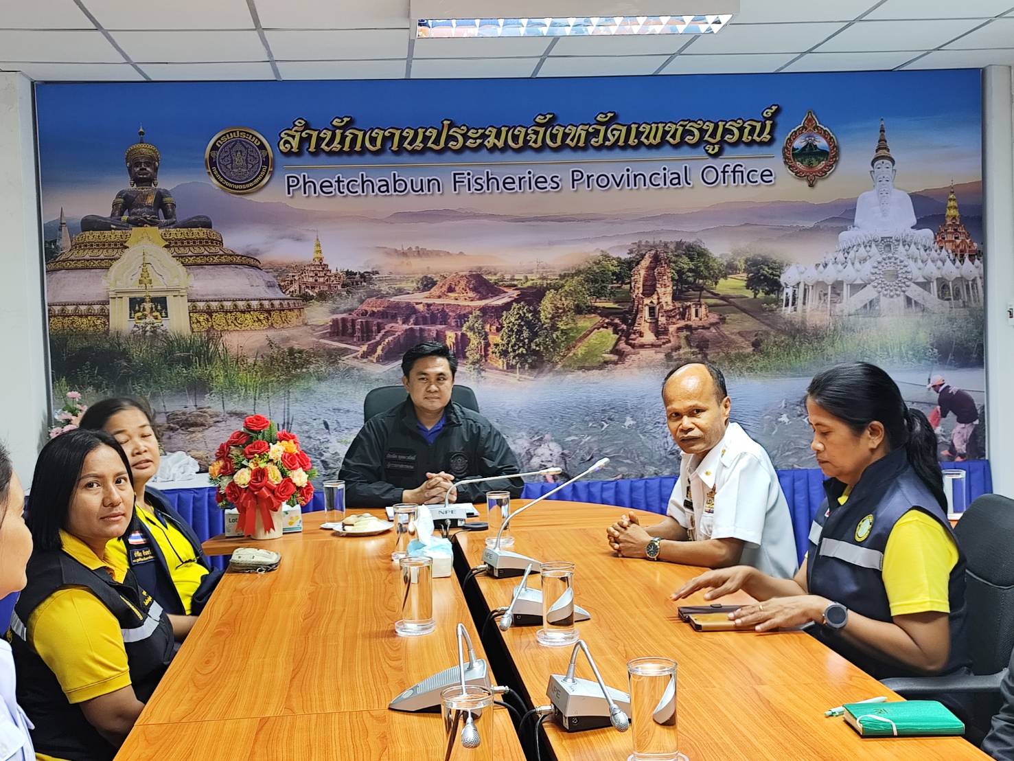 ผู้ตรวจราชการกรมประมง ตรวจเยี่ยมและมอบแนวทางการปฏิบัติงาน หน่วยงานกรมประมงในจังหวัดเพชรบูรณ์