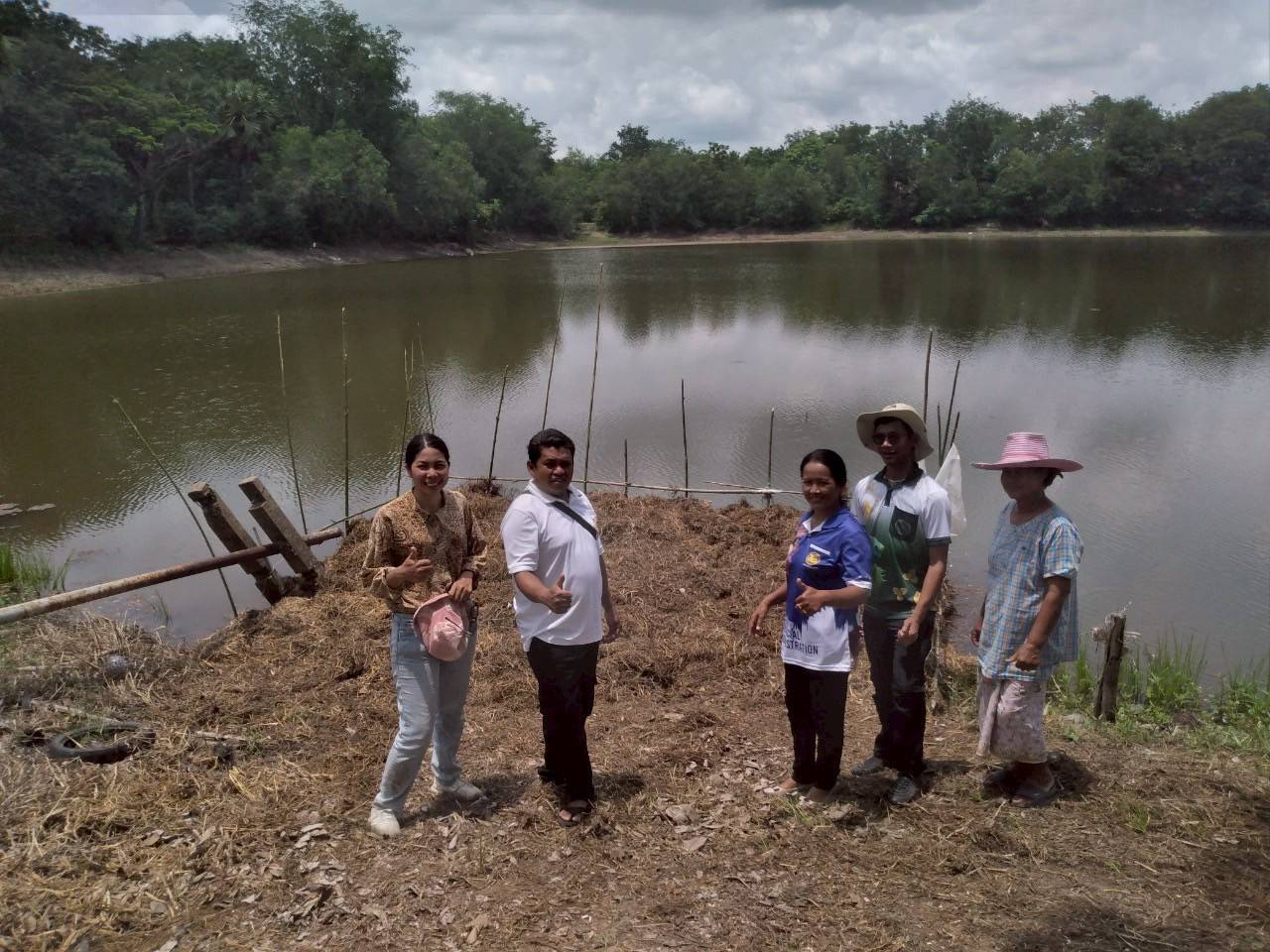 สร้างอาหารธรรมชาติในแหล่งน้ำ..คลิก