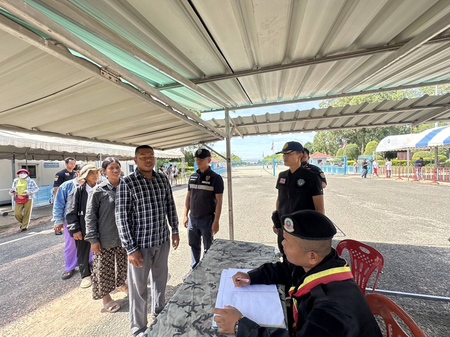 ผลการปฏิบัติงานด่านตรวจประมงสุรินทร์..คลิก