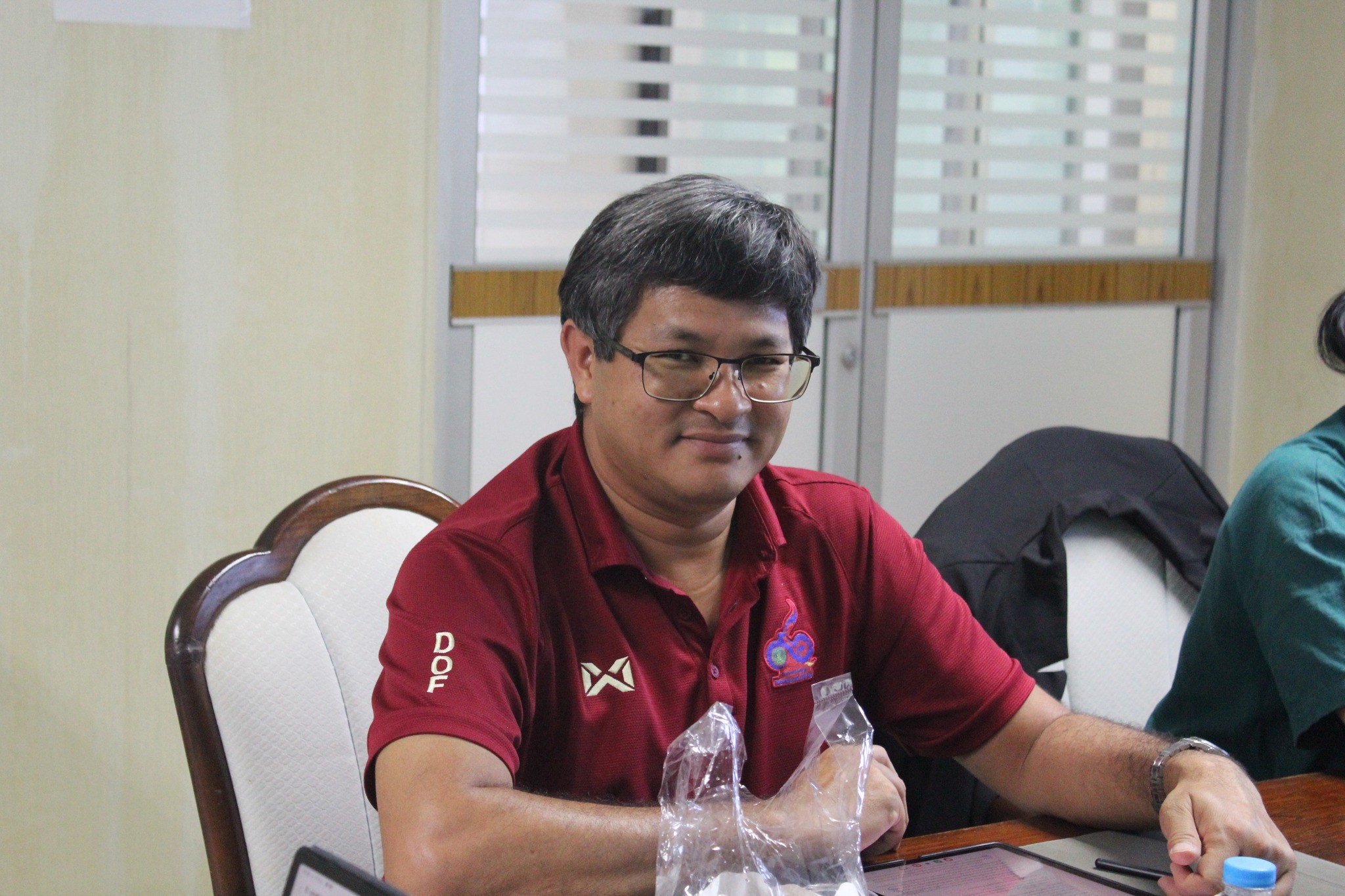 ประชุมคณะกรรมการพิจารณาเค้าโครงผลงาน..คลิก