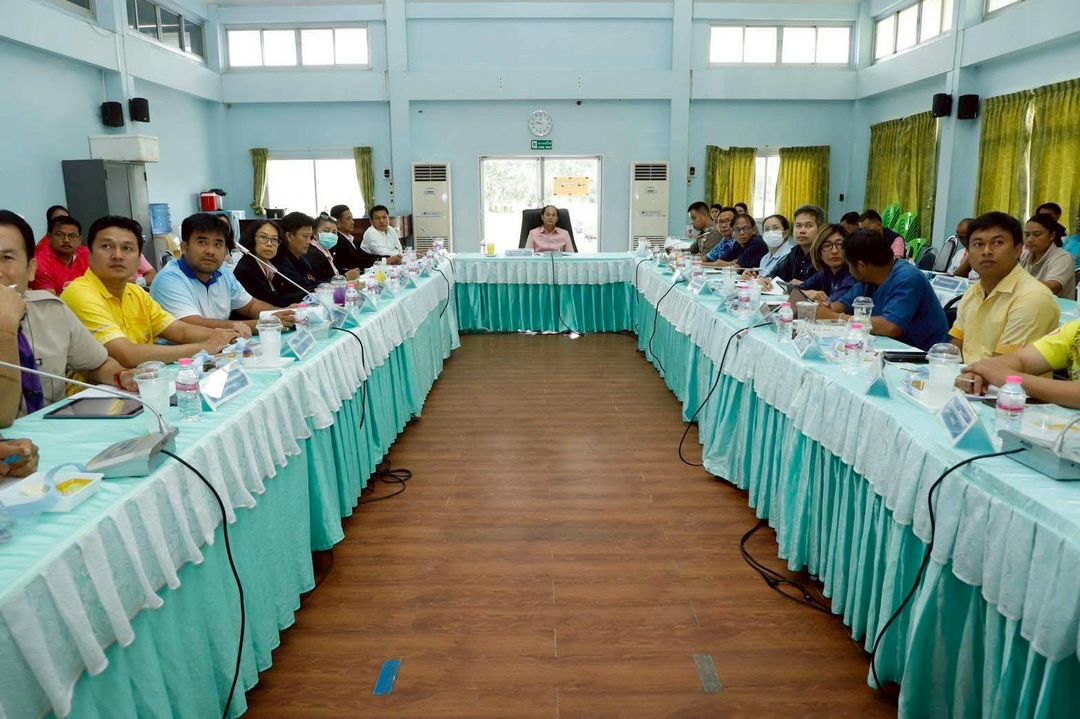 ประมงอำเภอหนองบัว ร่วมประชุม หัวหน้าส่วนราชการประจำอำเภอ ปลัดอำเภอ ผู้บริหารองค์กรปกครองส่วนท้องถิ่น หัวหน้าหน่วยงานรัฐวิสาหกิจ ประจำเดือน กรกฎาคม 2568
