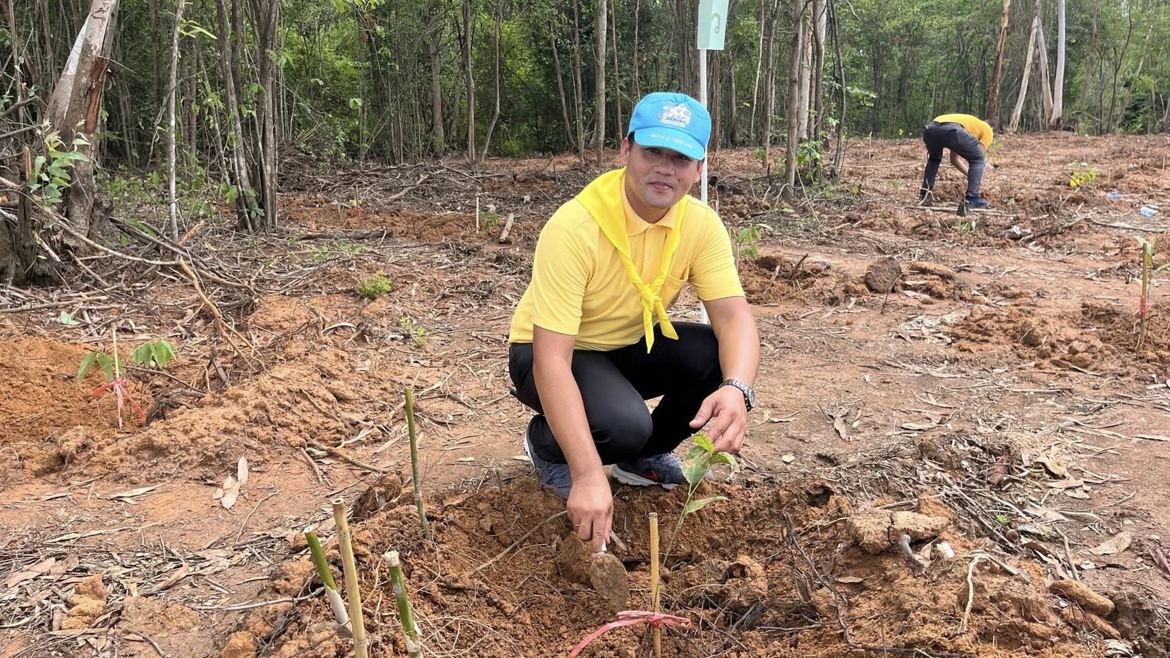 เข้าร่วมกิจกรรมจิตอาสา “อุตสาหกรรมรวมใจ ปลูกต้นไม้ ฟื้นฟูป่า” เฉลิมพระเกียรติสมเด็จพระนางเจ้าฯ พระบรมราชินี เนื่องในโอกาสวันเฉลิมพระชนมพรรษา 3 มิถุนายน 2568..คลิก