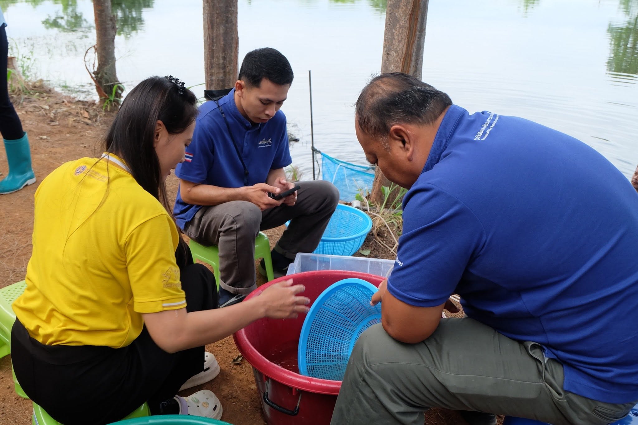 ลงพื้นที่ร่วมกับคณะกรรมการแหล่งน้ำ ร่วมตรวจรับและปล่อยพันธุ์กุ้งก้ามกราม..คลิก