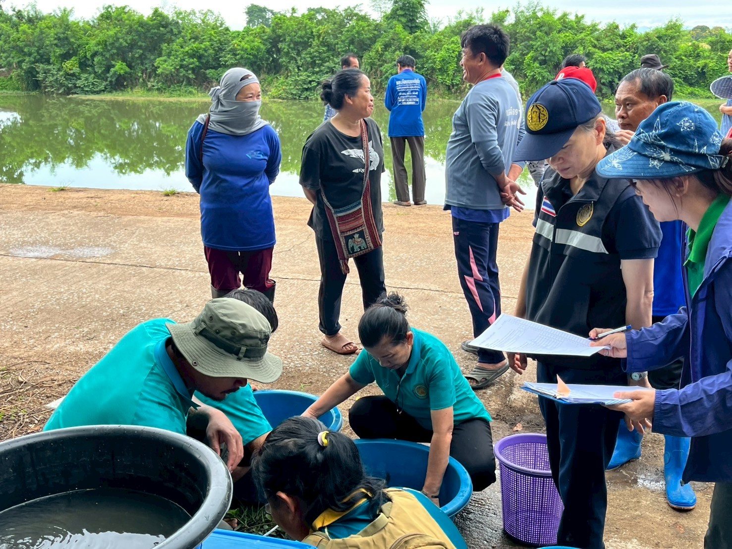 โครงการบริหารจัดการทรัพยากรประมง กิจกรรมเพิ่มผลผลิตสัตว์น้ำในแหล่งน้ำชุมชน เพื่อเพิ่มรายได้และลดค่าครองชีพของประชาชน ประจำปีงบประมาณ พ.ศ.2568