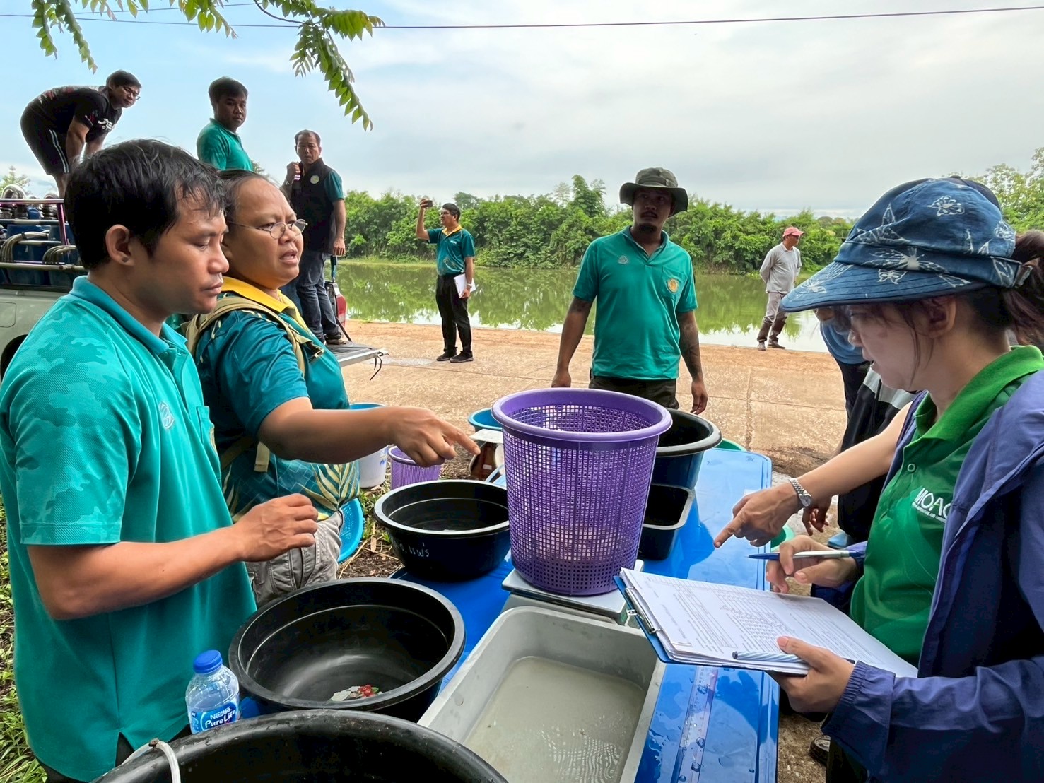 โครงการบริหารจัดการทรัพยากรประมง กิจกรรมเพิ่มผลผลิตสัตว์น้ำในแหล่งน้ำชุมชน เพื่อเพิ่มรายได้และลดค่าครองชีพของประชาชน ประจำปีงบประมาณ พ.ศ.2568