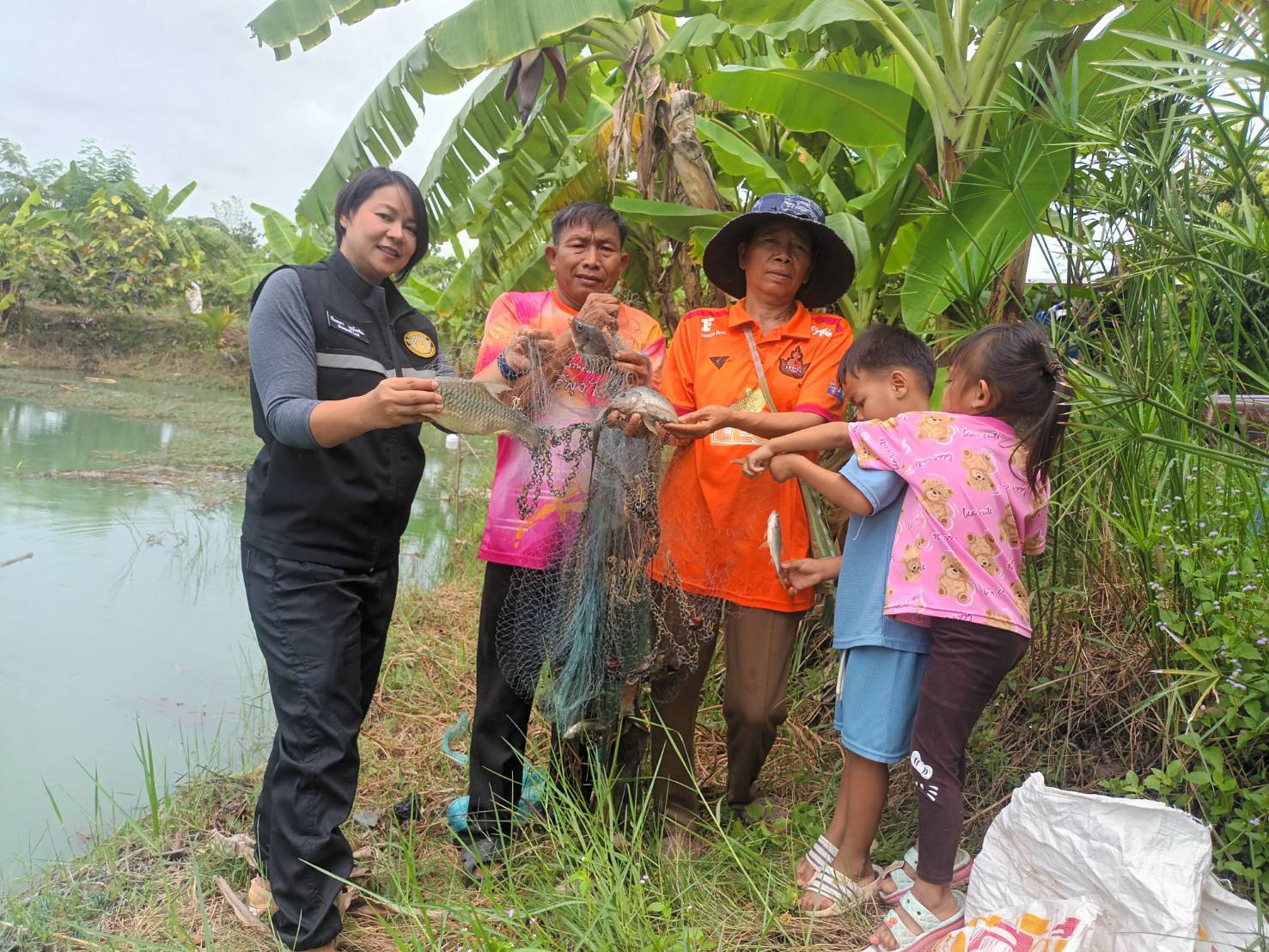 กิจกรรมส่งเสริมเกษตรเชิงรุกด้านการประมง Zoning by Agri-Map พื้นที่อำเภอบ้านแท่น(ประเมินผลผลิต)..คลิก