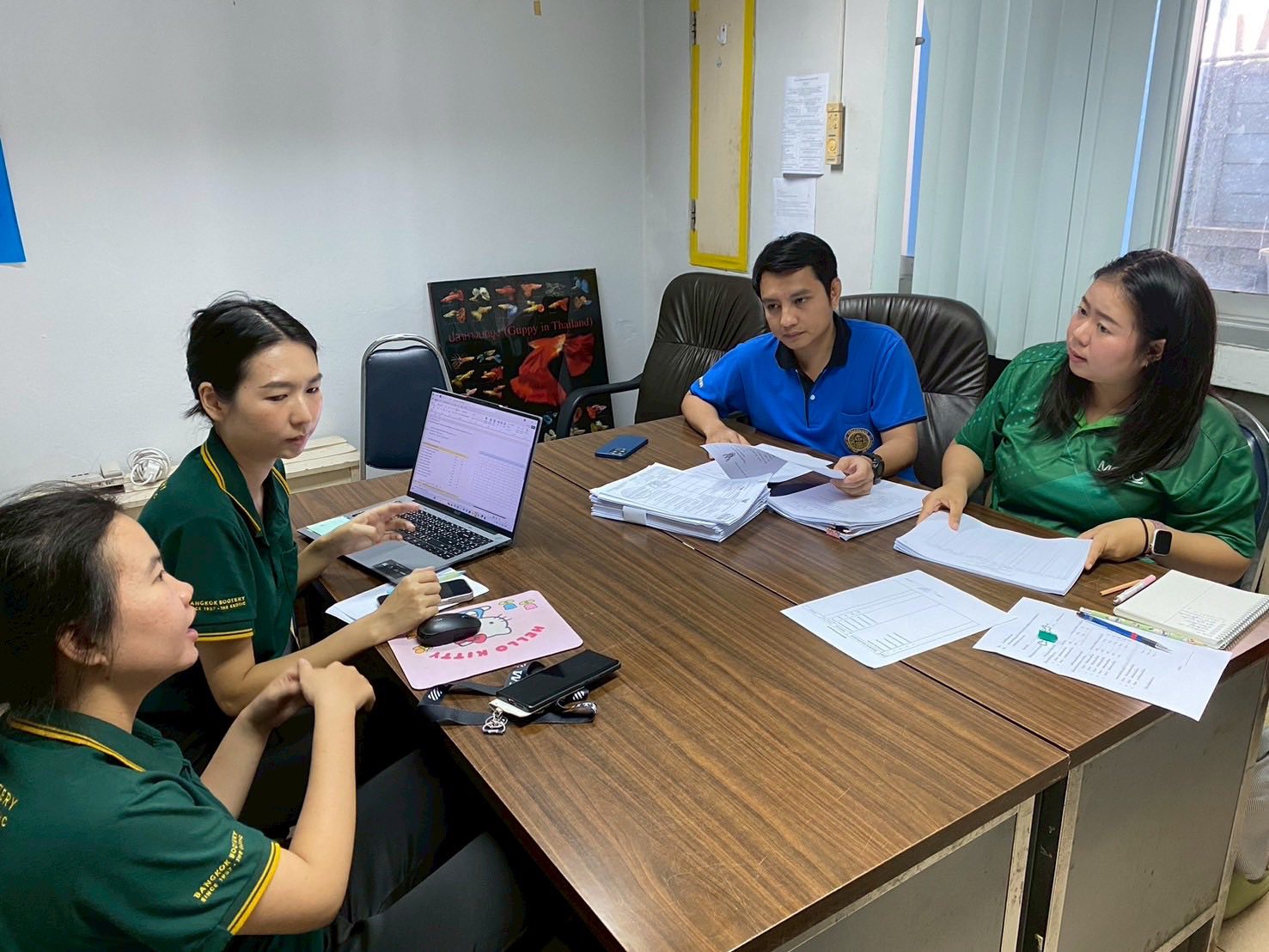 สำนักงานประมงพื้นที่กรุงเทพมหานคร ให้คำแนะนำแก่ผู้ประกอบกิจการค้า ซากสัตว์ป่าคุ้มครองที่เพาะพันธุ์ได้ตามมาตรา 8 หรือผลิตภัณฑ์จากซากสัตว์ป่าดังกล่าว