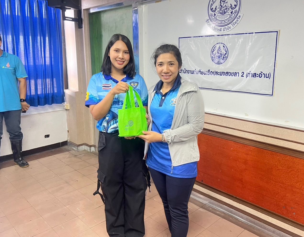  บริการทางวิชาการ บรรยายและให้ความรู้แก่นักศึกษาและคณะอาจารย์สาขาวิชาวาริชศาสตร์และนวัตกรรมการจัดการ คณะทรัพยากรธรรมชาติ มหาวิทยาลัยสงขลานครินทร์