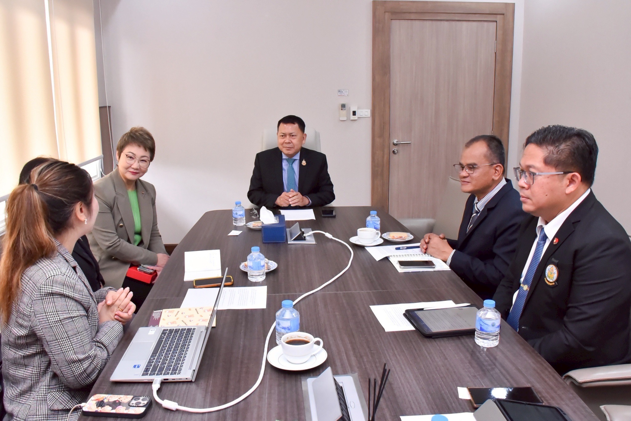 รองอธิบดีกรมประมง เข้าร่วมการประชุมเพื่อหารือแนวทางการสร้างความตระหนักรู้แก่ประชาชนและเกษตรกรในเรื่องการแยกและทิ้งขยะอิเล็กทรอนิกส์..คลิก