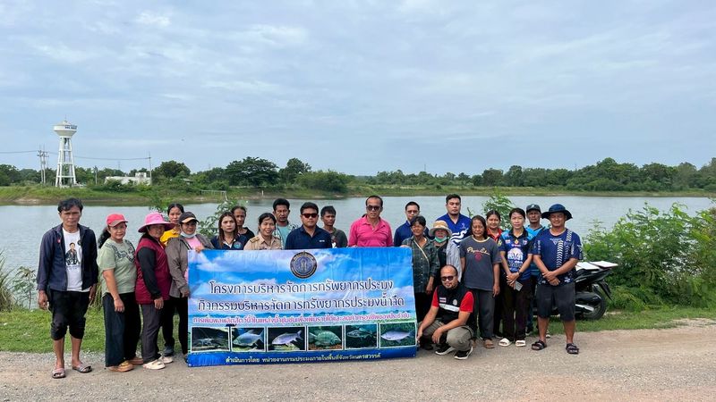 สำนักงานประมงจังหวัดนครสวรรค์ร่วมกับศูนย์วิจัยและพัฒนาประมงน้ำจืดนครสวรรค์ ร่วมตรวจรับกุ้งก้ามกราม..คลิก