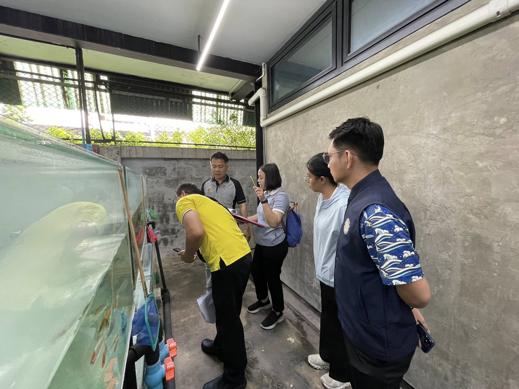 สำนักงานประมงพื้นที่กรุงเทพมหานคร ลงพื้นที่ตรวจประเมินสถานที่ทำการเพาะเลี้ยงสัตว์น้ำบางชนิดตามความในมาตรา 65 แห่งพระราชกำหนดการประมง พ.ศ. 2558 และที่แก้ไขเพิ่มเติม