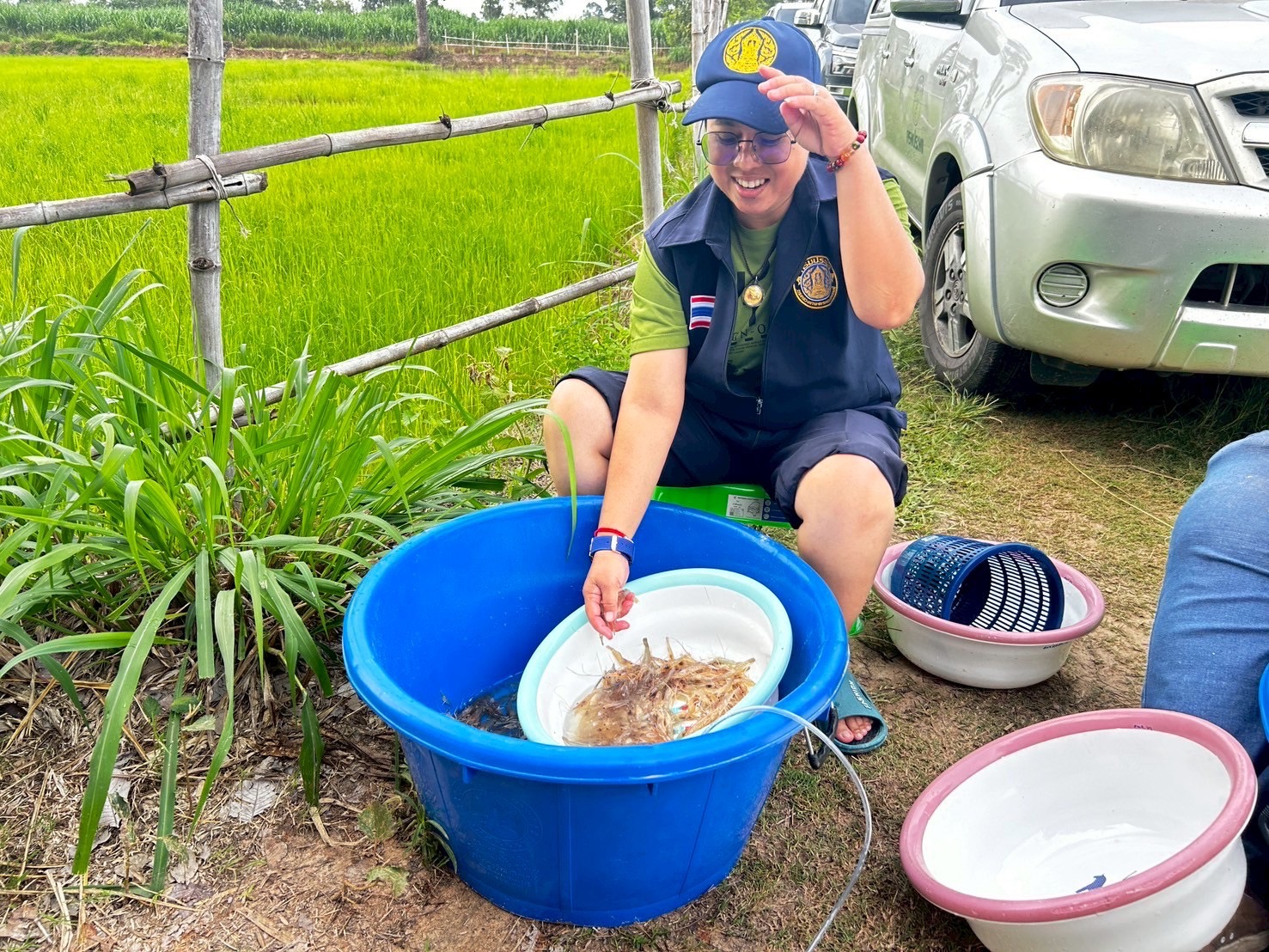 ปล่อยพันธุ์สัตว์น้ำ(กุ้งก้ามกราม) ในโครงการบริหารจัดการทรัพยากรประมงกิจกรรมบริหารจัดการทรัพยากรประมงน้ำจืดการเพิ่มผลผลิตสัตว์น้ำในแหล่งน้ำชุมชน เพื่อเพิ่มรายได้และลดค่าครองชีพของประชาชนประจำปีงบประมาณ 2568 รวมทั้งสิ้น 15 แหล่งน้ำ