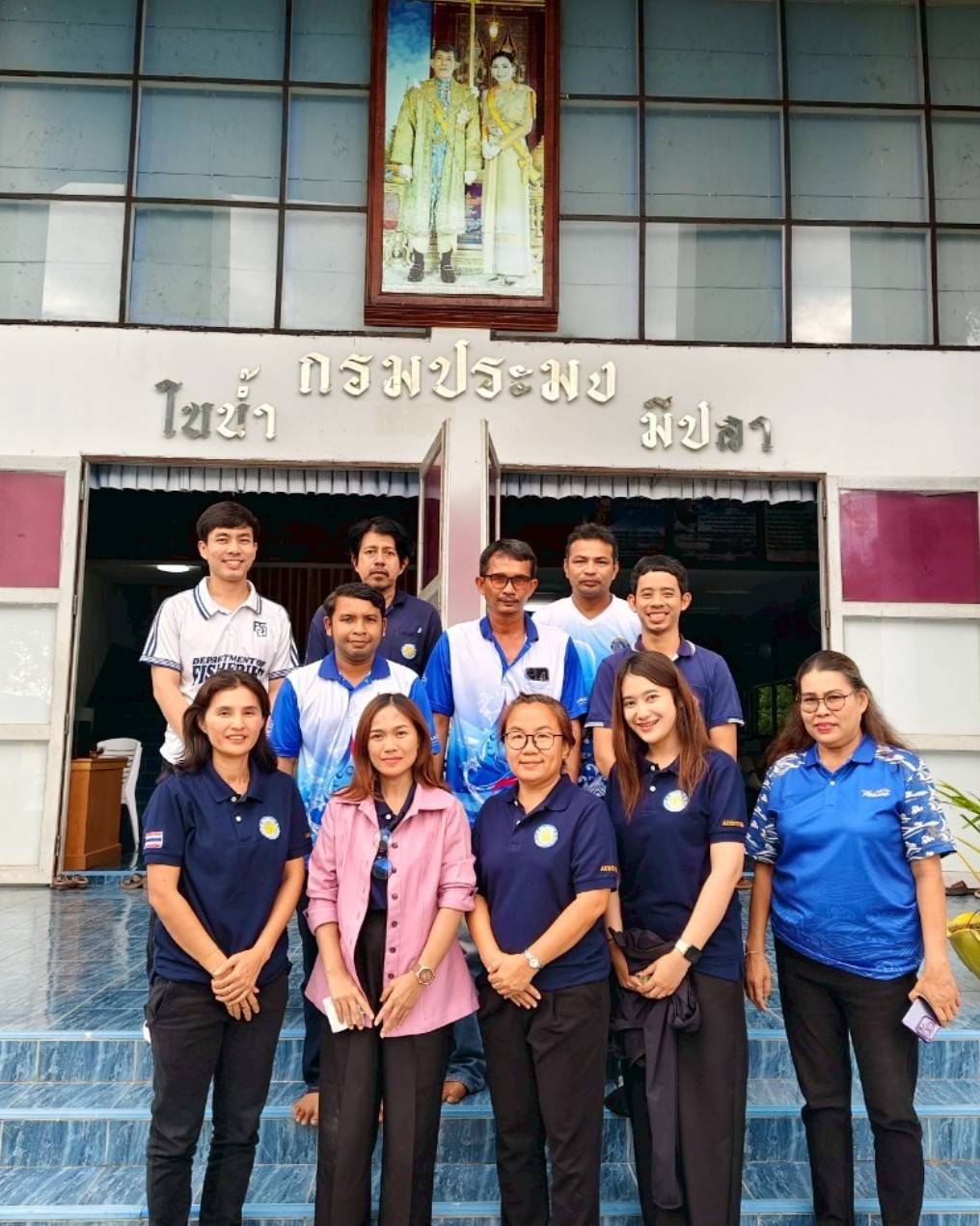  วันพฤหัสบดีที่ 17 ก.ค. 68 กองพัฒนาระบบการรับรองมาตรฐานสินค้าประมงและหลักฐานเพื่อการสืบค้น ร่วมกับศูนย์วิจัยและพัฒนาการเพาะเลี้ยงสัตว์น้ำชายฝั่งฉะเชิงเทรา (ศพช.ฉะเชิงเทรา) เข้าตรวจติดตามคุณภาพภายในของหน่วยตรวจประเมินนำร่อง ศูนย์พัฒนาประมงพื้นที่ลุ่มน้ำปากพนัง อันเนื่องมาจากพระราชดำริ (ศพล.ปากพนัง) ประจำปี 2568..คลิก