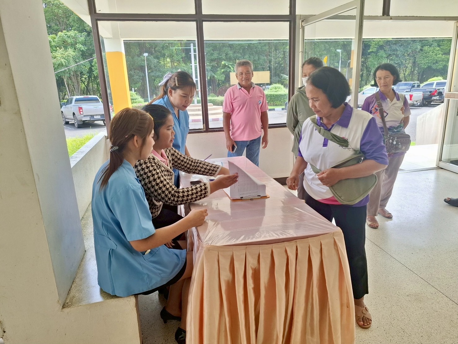 ประมงอุบลฯ ดำเนินการประชุมชี้แจงข้อกำหนด กฎหมายผู้ได้รับใบอนุญาตให้ทำการเพาะเลี้ยงสัตว์น้ำในที่จับสัตว์น้ำ ซึ่งเป็นสาธารณสมบัติของแผ่นดิน ประจำปี 2568..คลิก