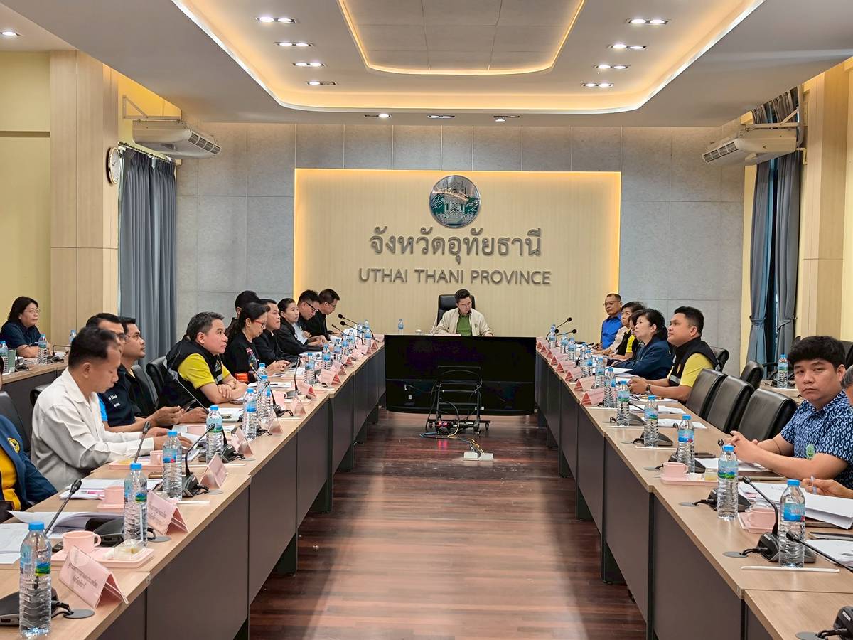 ในวันพฤหัสบดีที่ 24 กรกฎาคม 2568  นายสุชาติ  ผึ่งฉิมพลี ตำแหน่ง ผู้อำนวยการศูนย์วิจัยและพัฒนาการเพาะเลี้ยงสัตว์น้ำจืดอุทัยธานี เข้าร่วมประชุมติดตามแผนการตรวจราชการของผู้ตรวจราชการกระทรวงเกษตรและสหกรณ์ ประจำปีงบประมาณ พ.ศ. 2568 รอบที่ 2 เขตตรวจราชการที่ 18 จังหวัดอุทัยธานี ณ ห้องประชุมสุพรรณิการ์ ชั้น 2 ศาลากลางจังหวัดอุทัยธานี (หลังเก่า)