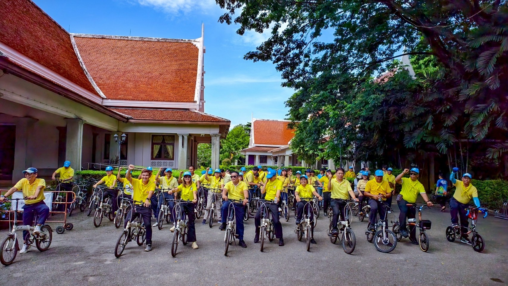 ร่วมกิจกรรมปล่อย ปั่น ปลูก” เนื่องในโอกาสวันเฉลิมพระชนมพรรษา 73 พรรษา..คลิก
