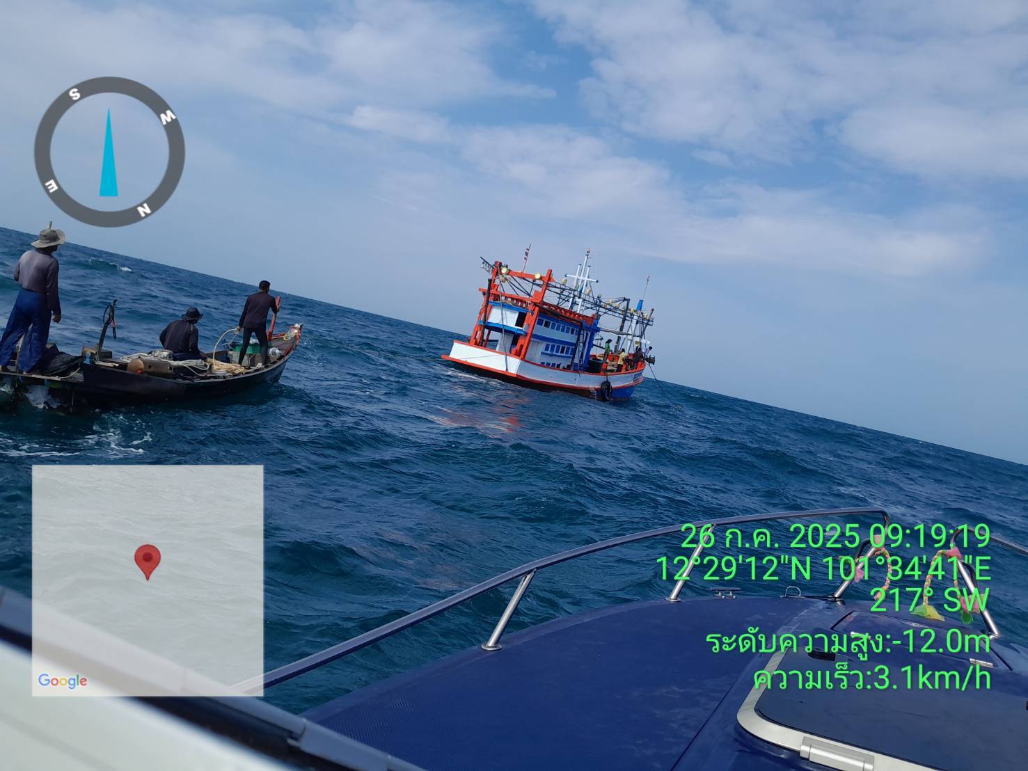 ออกปฏิบัติงานให้การช่วยเหลือการกู้เรือและเก็บเครื่องมือประมงผู้ประสบภัยทางทะเล