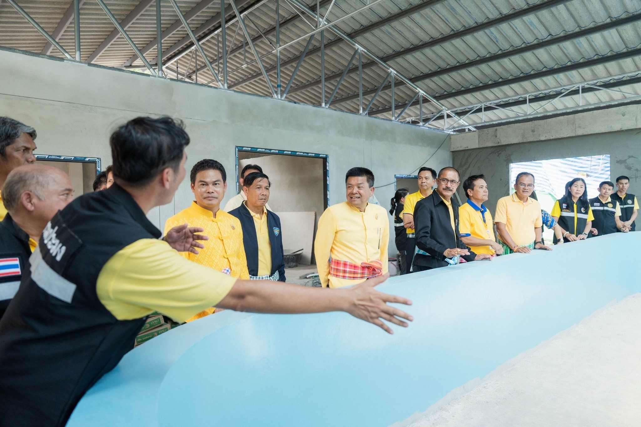 กรมประมงจับมือ กฟผ. เปิดตัว “โรงเพาะเลี้ยงกุ้งก้ามกรามพลังงานแสงอาทิตย์” พร้อมดันเป็นศูนย์กลางการเรียนรู้และหนุนอาชีพ สร้างรายได้ท้องถิ่น