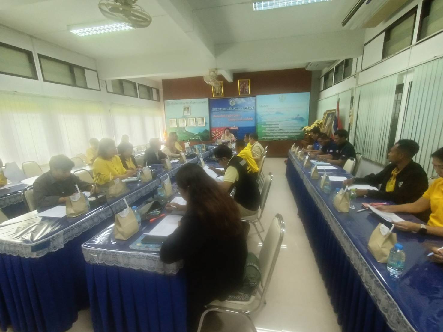 ประชุมหารือการจัดกิจกรรมเสวนายามเย็น ประจำปีงบประมาณ ๒๕๖๘